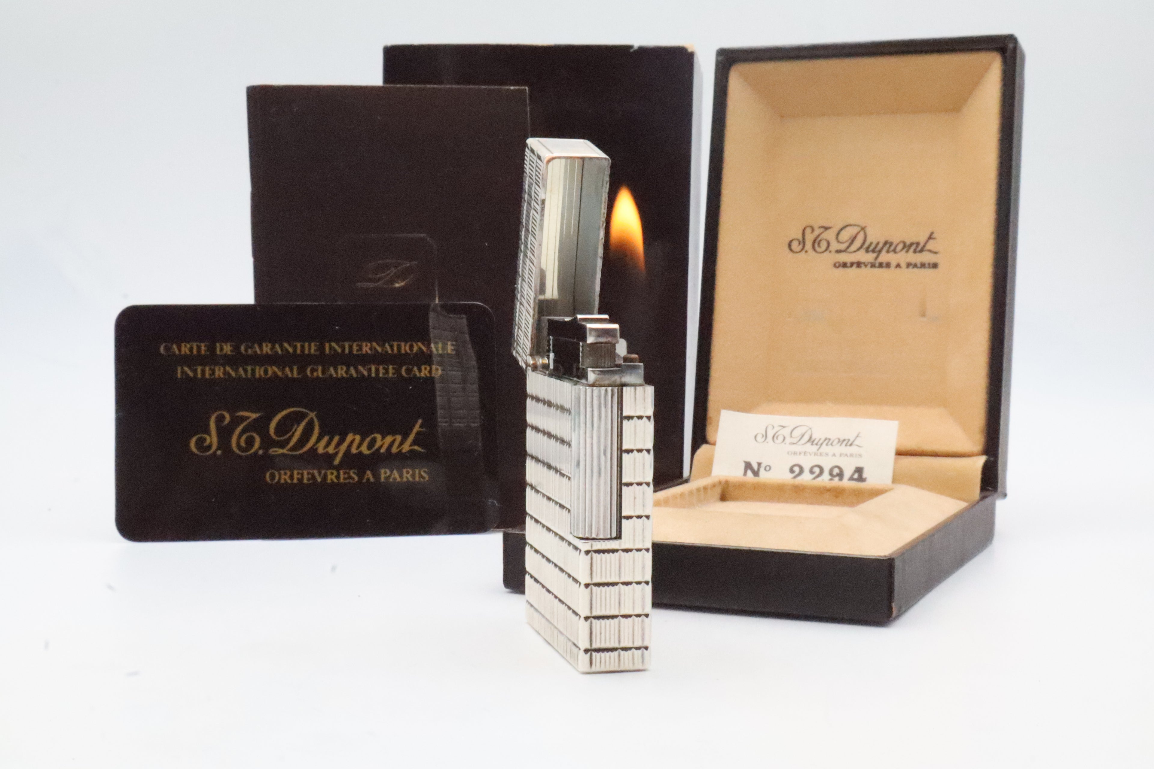 S.T. Dupont Ligne 2 Prince of Wales Silver NEW OLD STOCK lighter