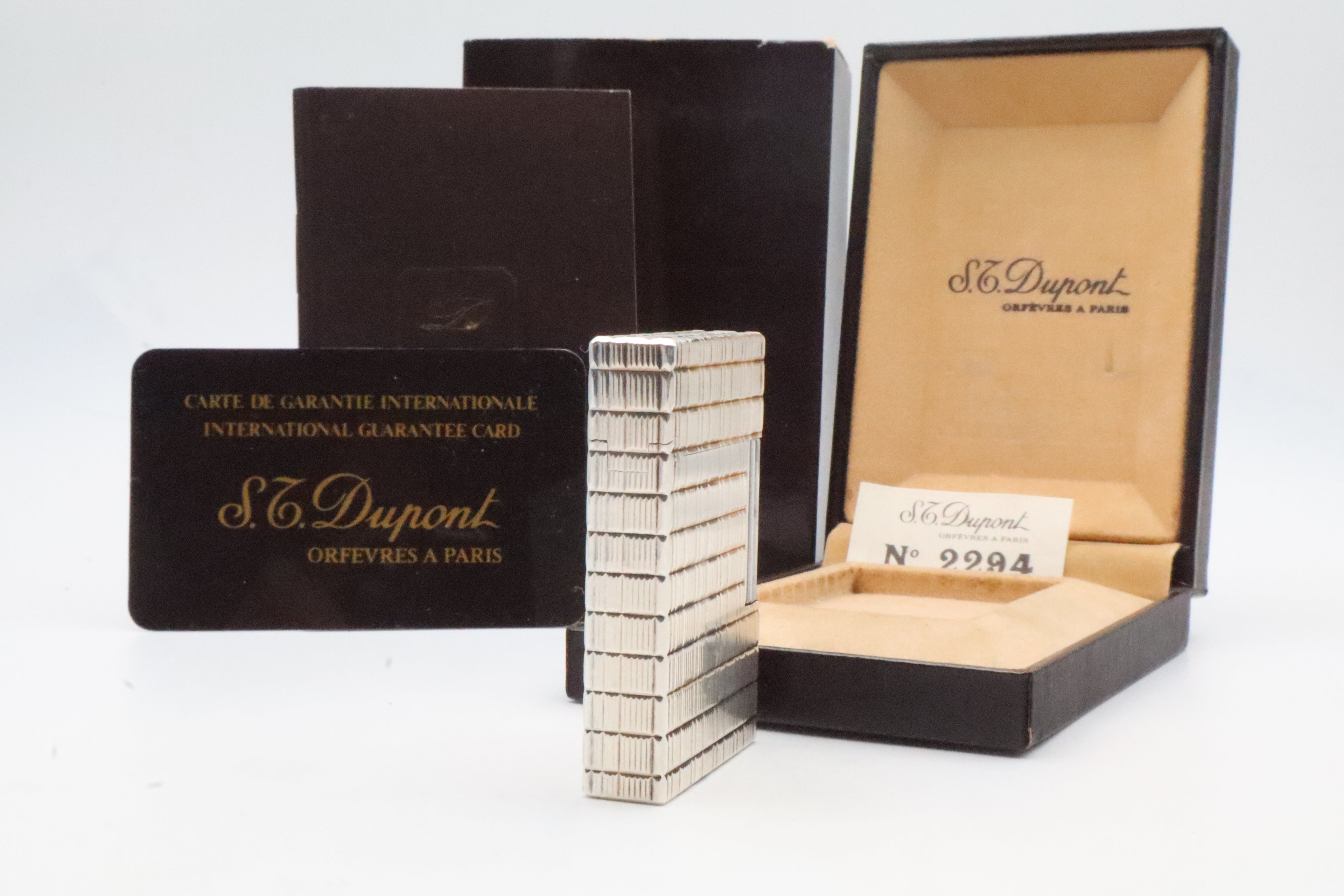S.T. Dupont Ligne 2 Prince of Wales Silver NEW OLD STOCK lighter