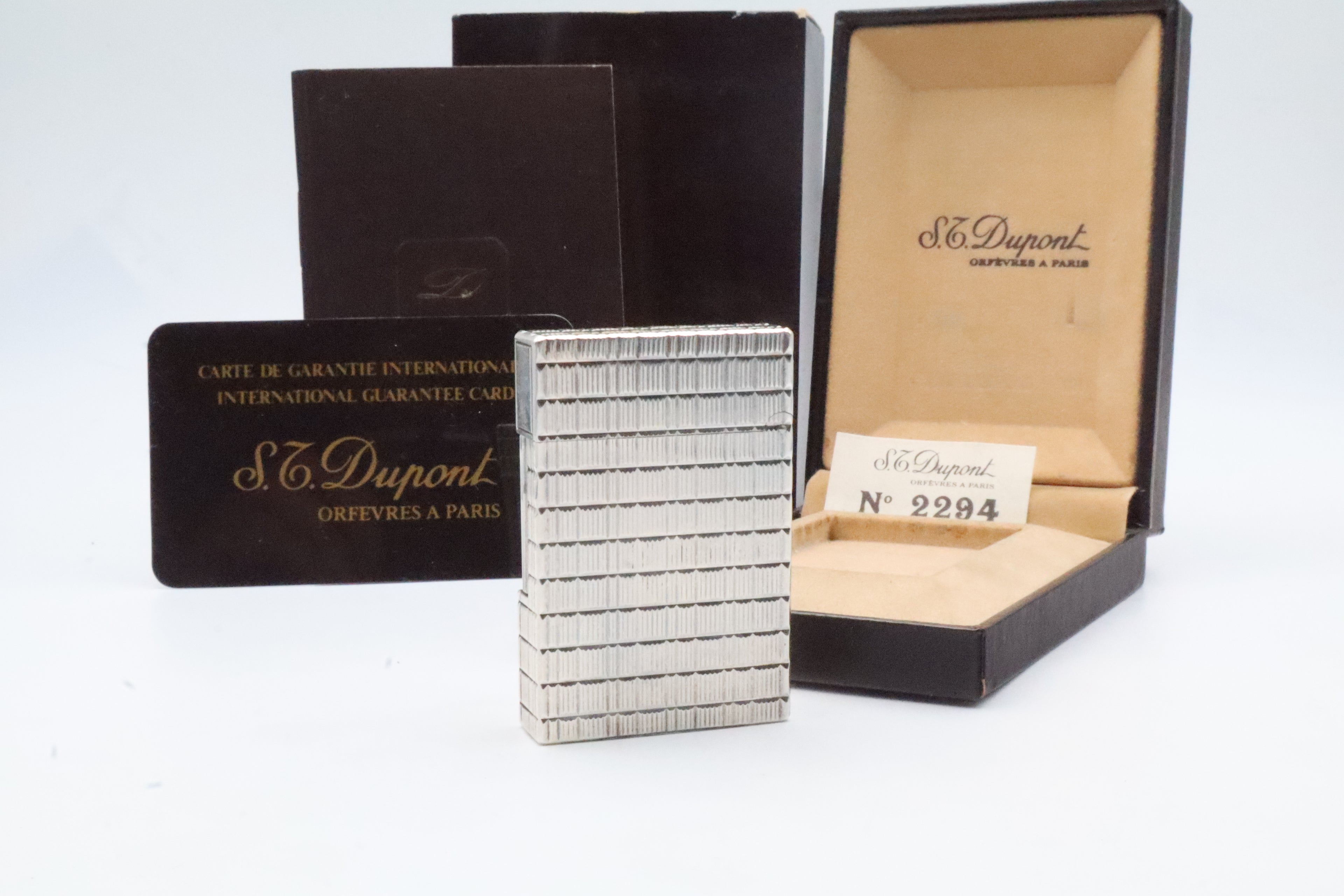 S.T. Dupont Ligne 2 Prince of Wales Silver NEW OLD STOCK lighter