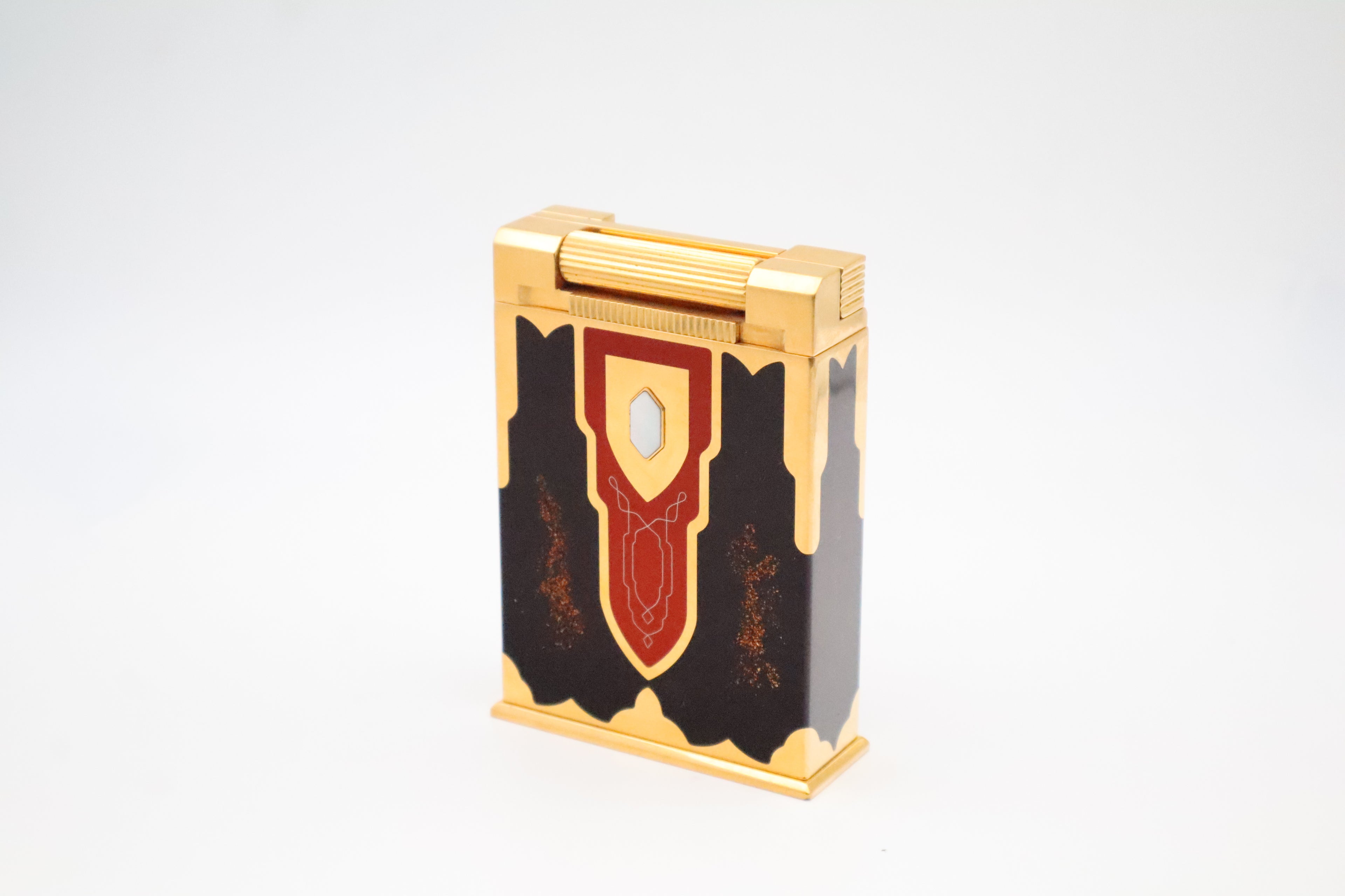 S.T. Dupont Jeroboam Maharajah table lighter