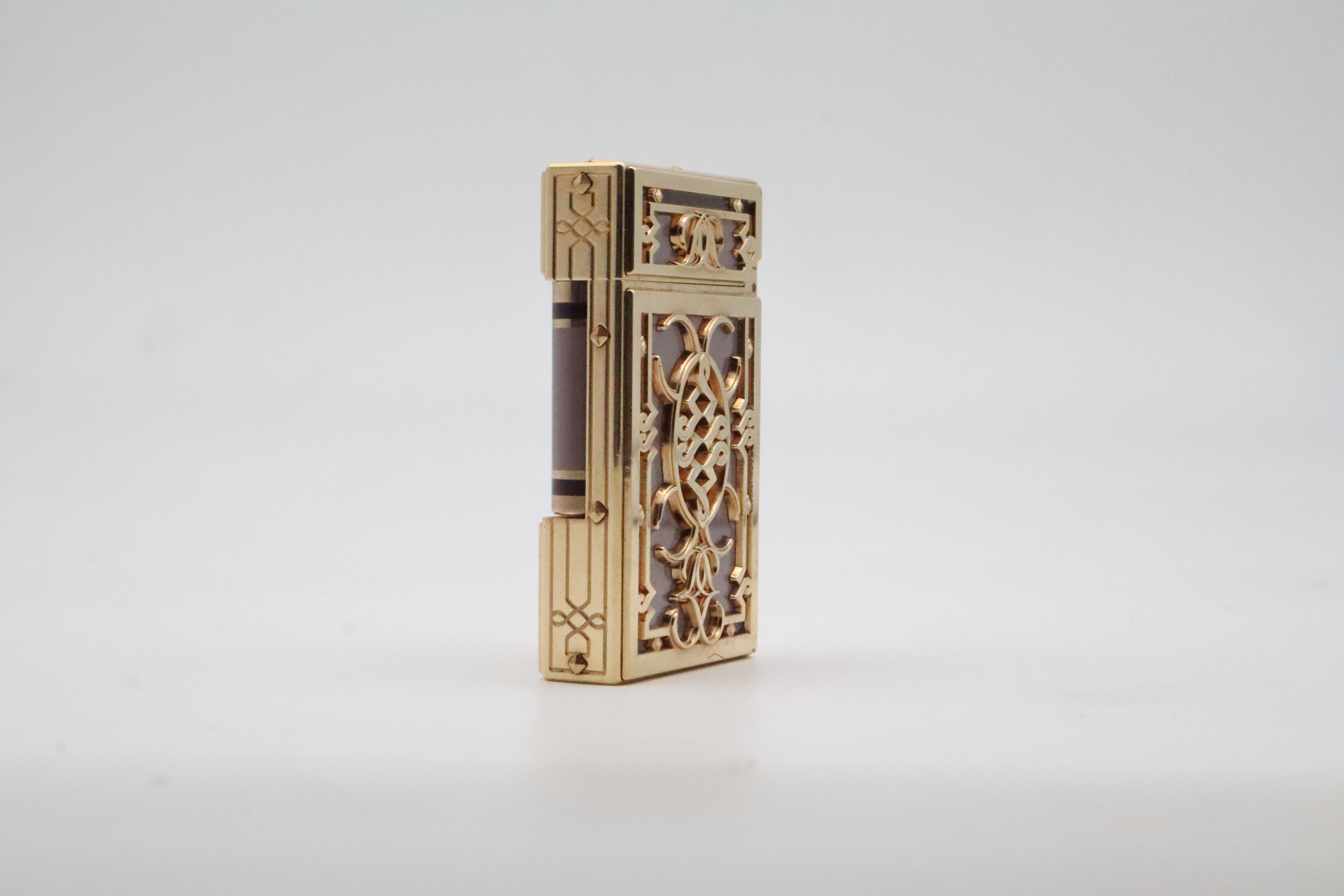 S.T. Dupont New York 5th Avenue Limited Edition lighter NEW OLD STOCK