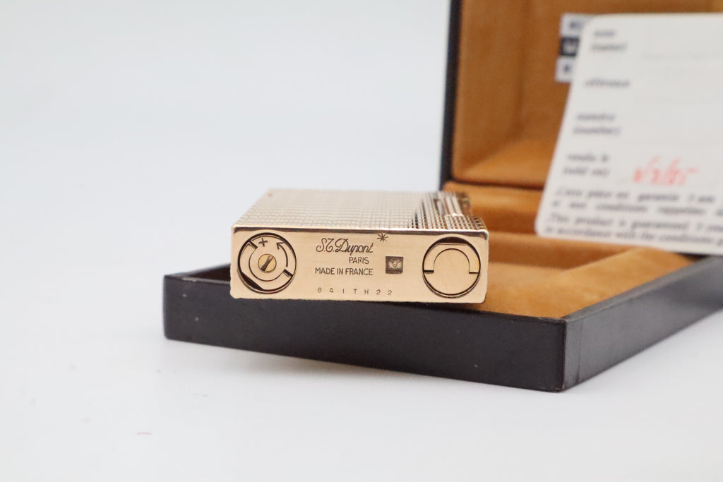 S.T. Dupont Ligne 2 gold large model lighter prince of wales NEW OLD STOCK condition
