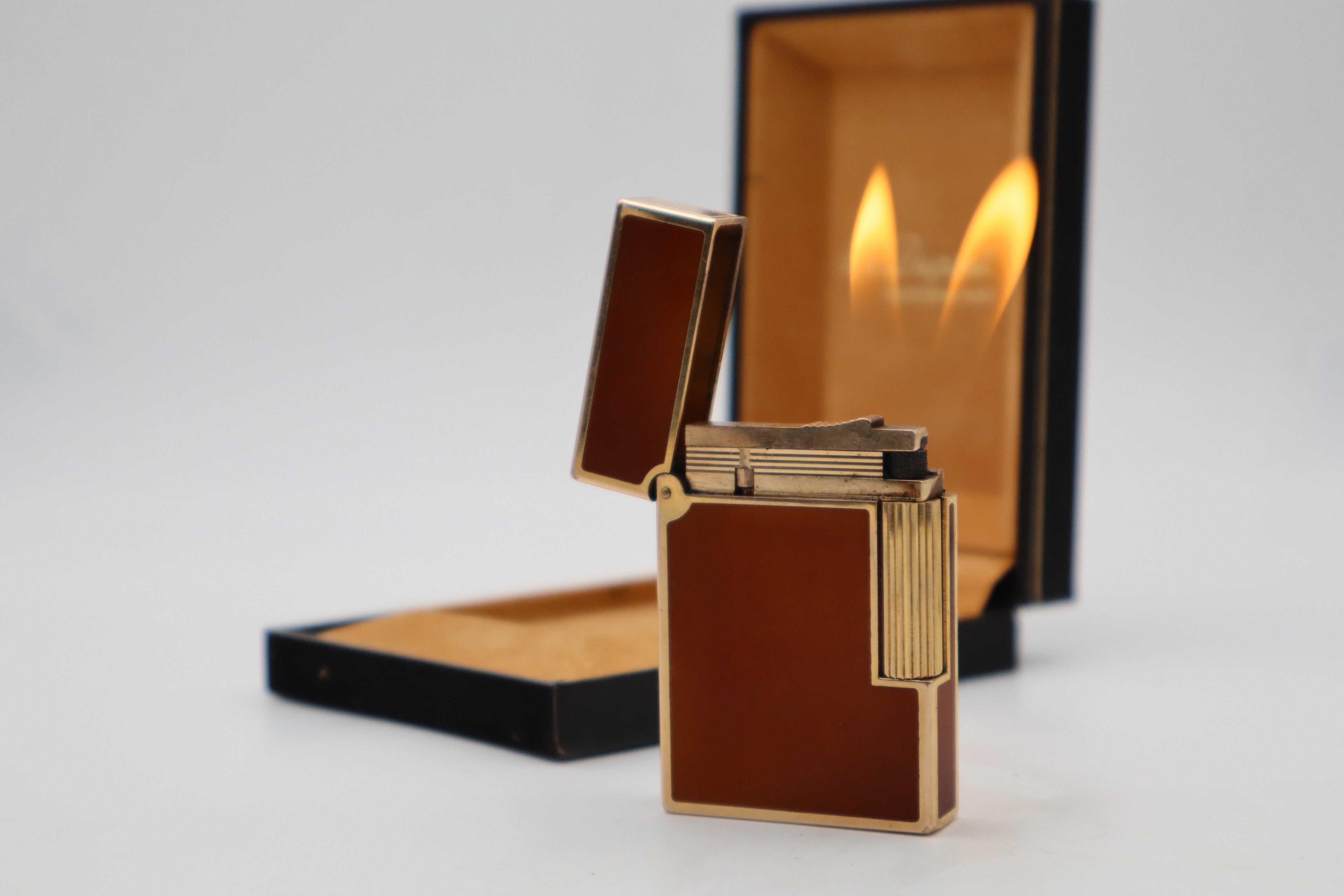 S.T. Dupont Ligne 2 Dual Flame Brown Laque de Chine Lighter