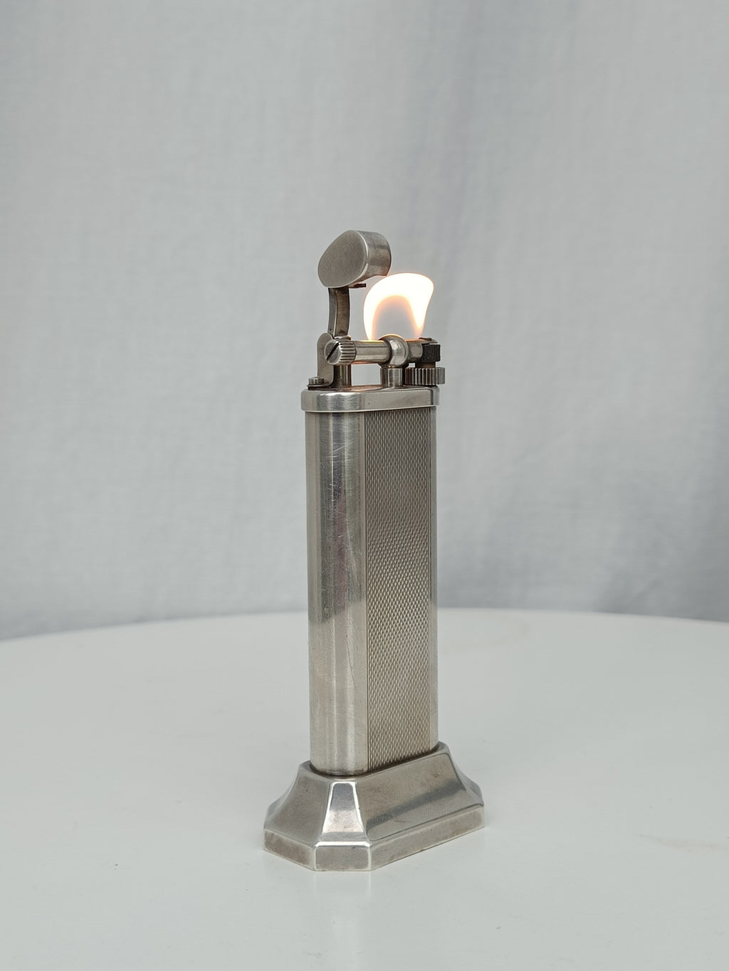 Dunhill Unique Fliparm table lighter silver