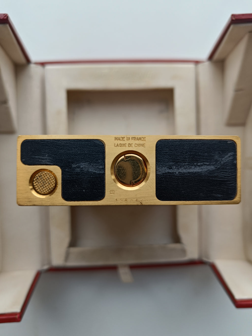 Mint S.T. Dupont Jeroboam Art Deco Laque de Chine ref. 027597 with box and papers