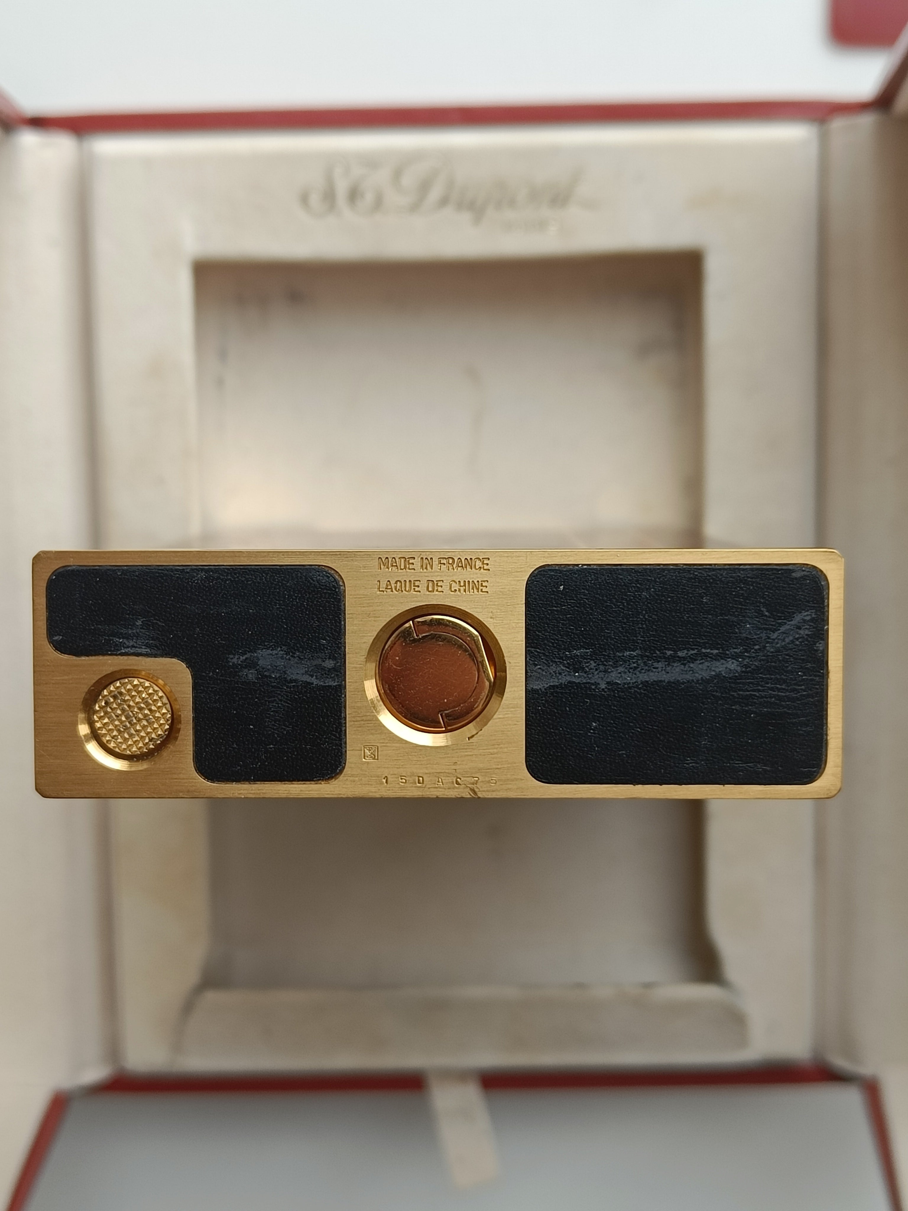 Mint S.T. Dupont Jeroboam Art Deco Laque de Chine ref. 027597 with box and papers