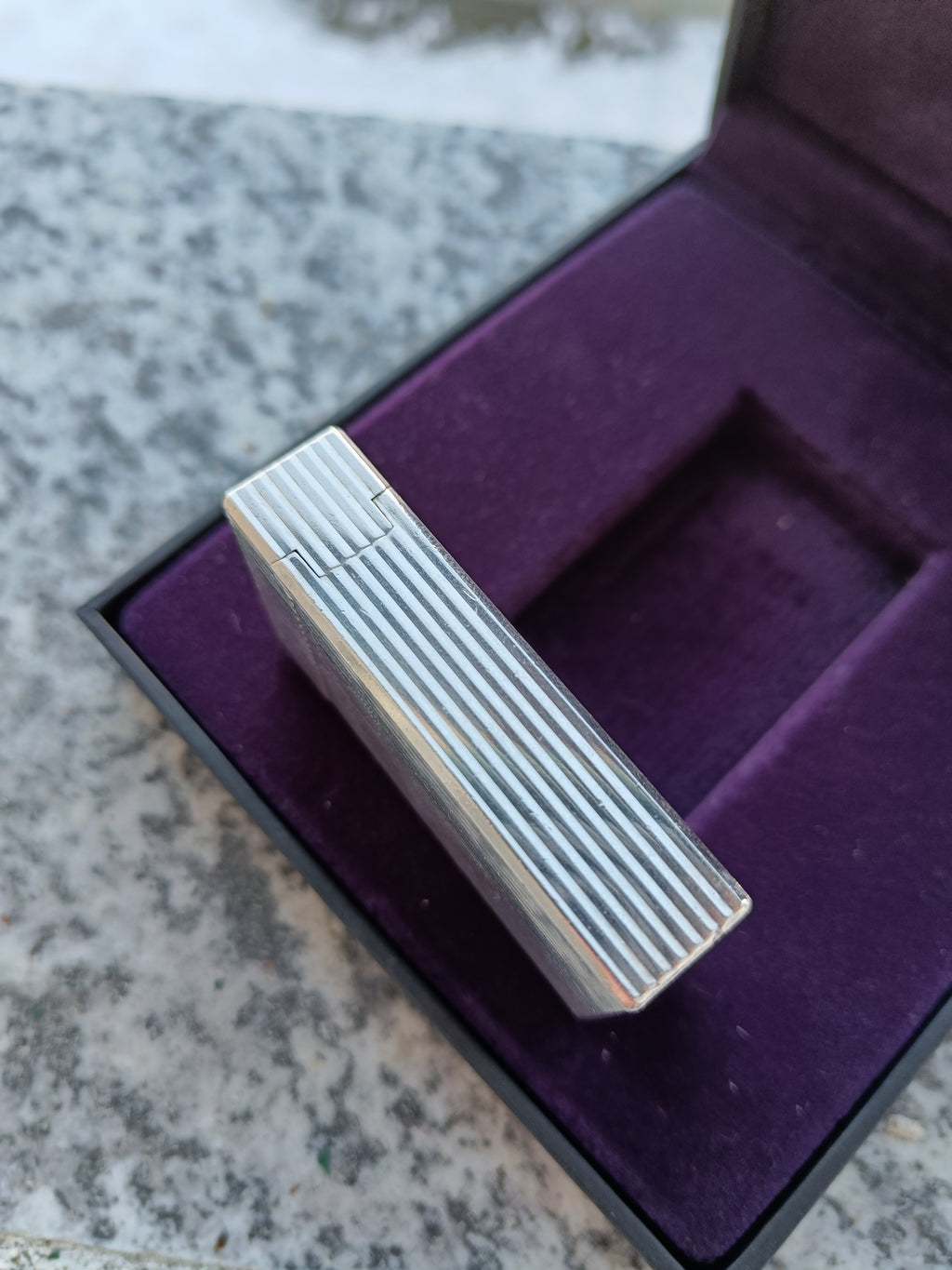 ST Dupont Ligne 1 silver vertical stripes