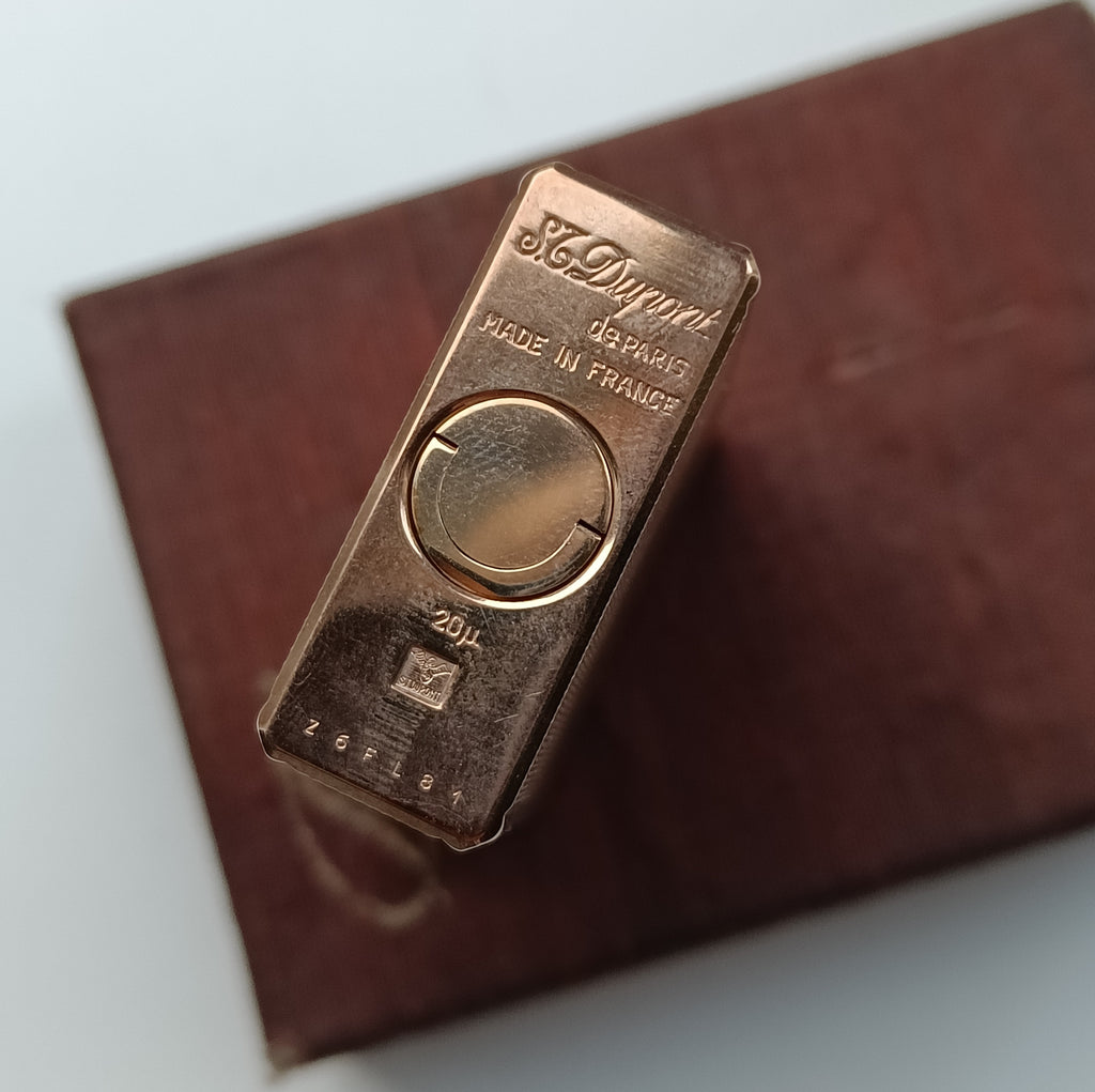 Mint S.T. Dupont Ligne 1 pattern gold with box and papers