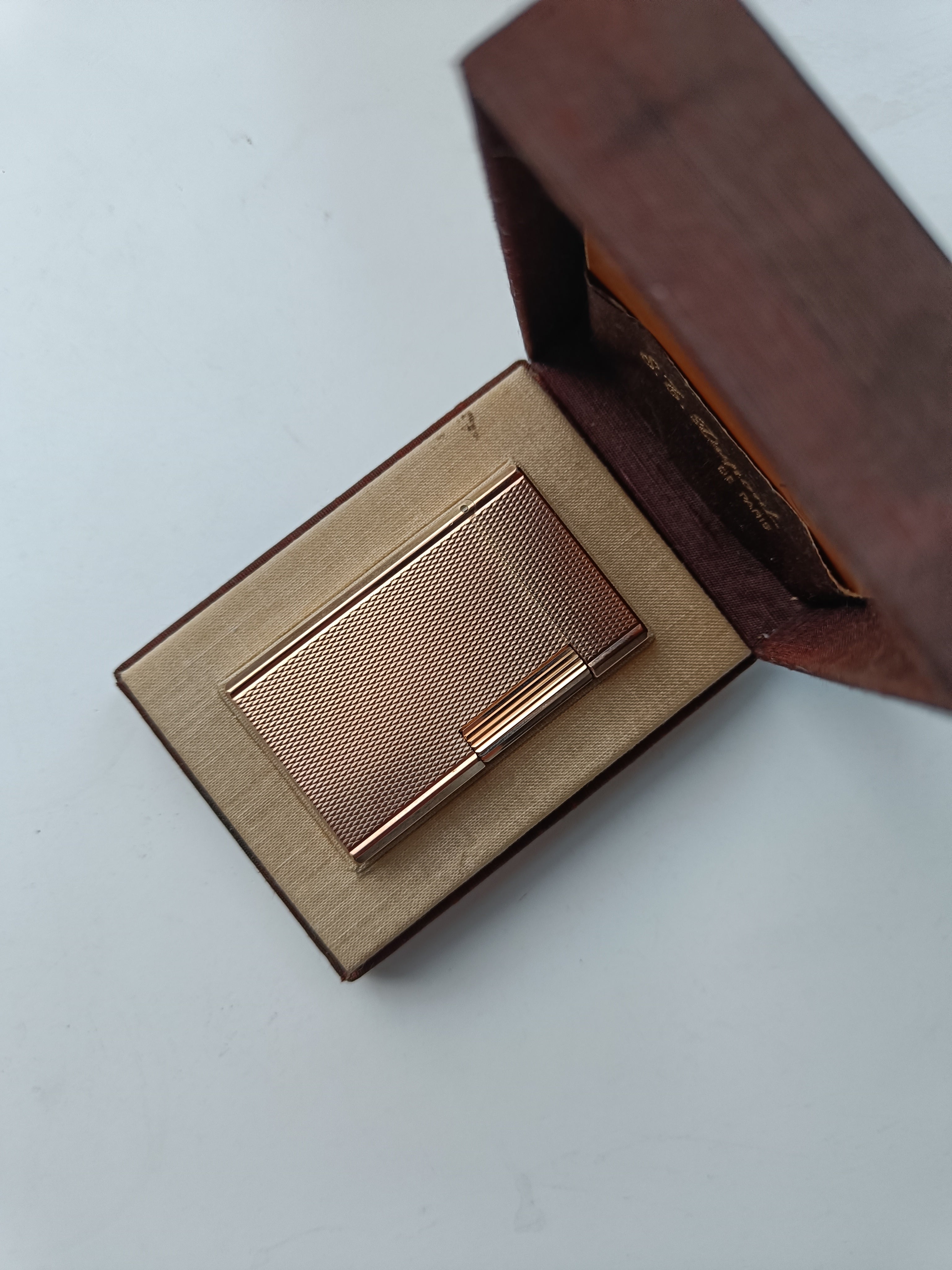 Mint S.T. Dupont Ligne 1 pattern gold with box and papers