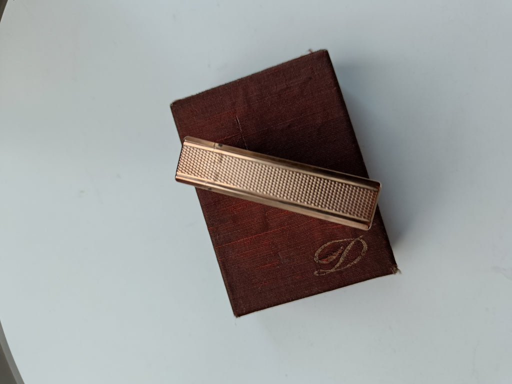 Mint S.T. Dupont Ligne 1 pattern gold with box and papers