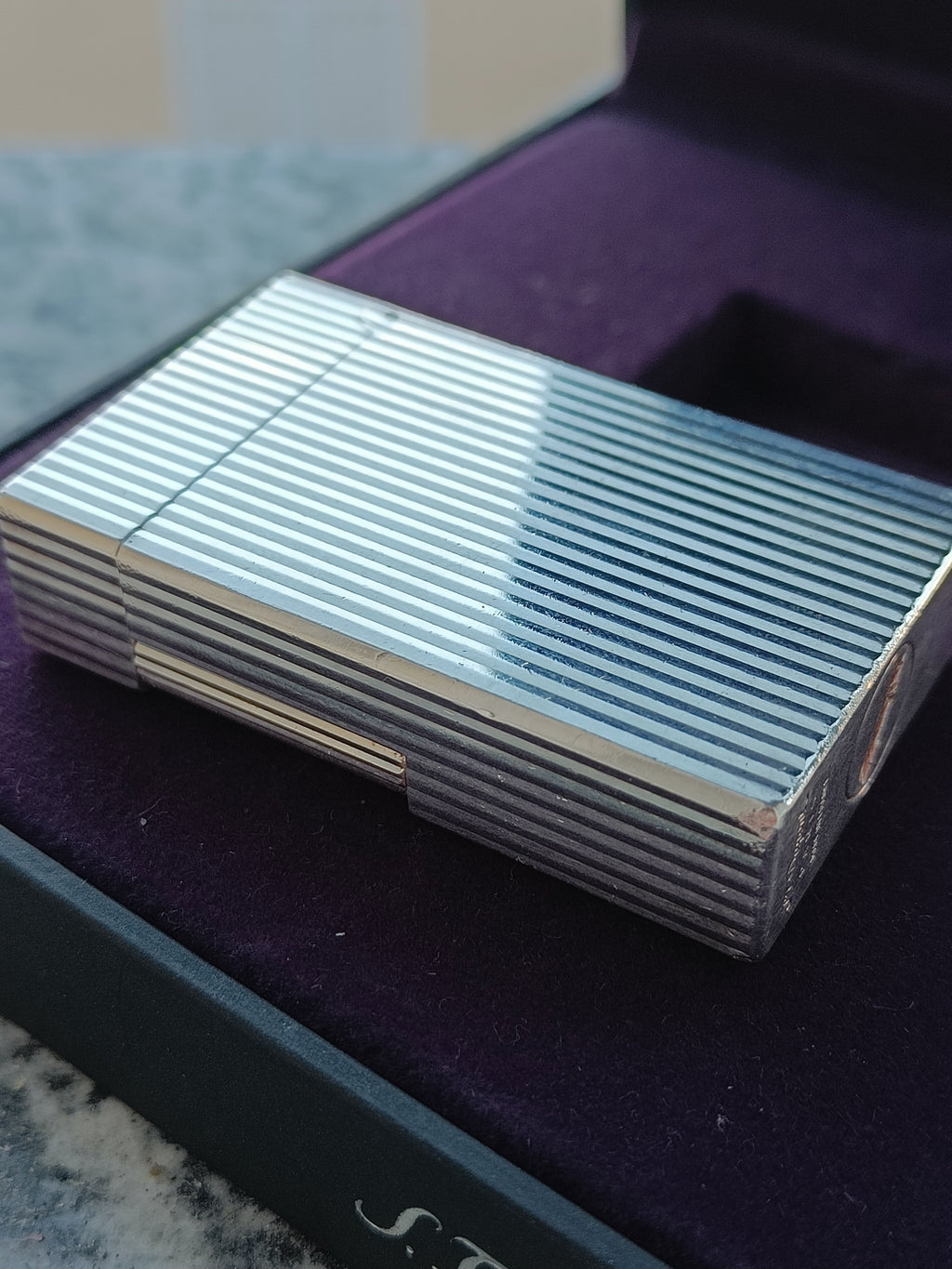 ST Dupont Ligne 1 silver vertical stripes