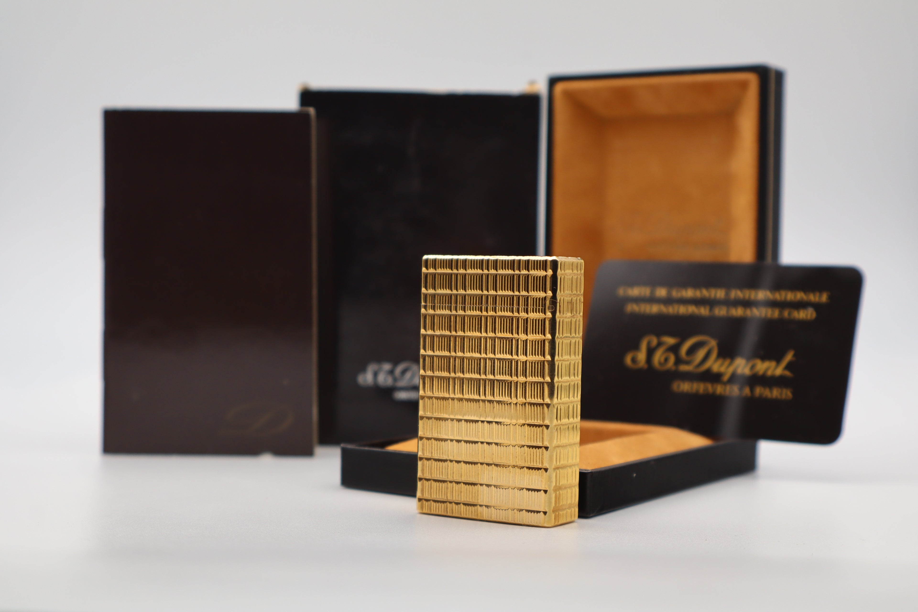 S.T. Dupont Ligne 1 gold Prince of Wales lighter NEW OLD STOCK