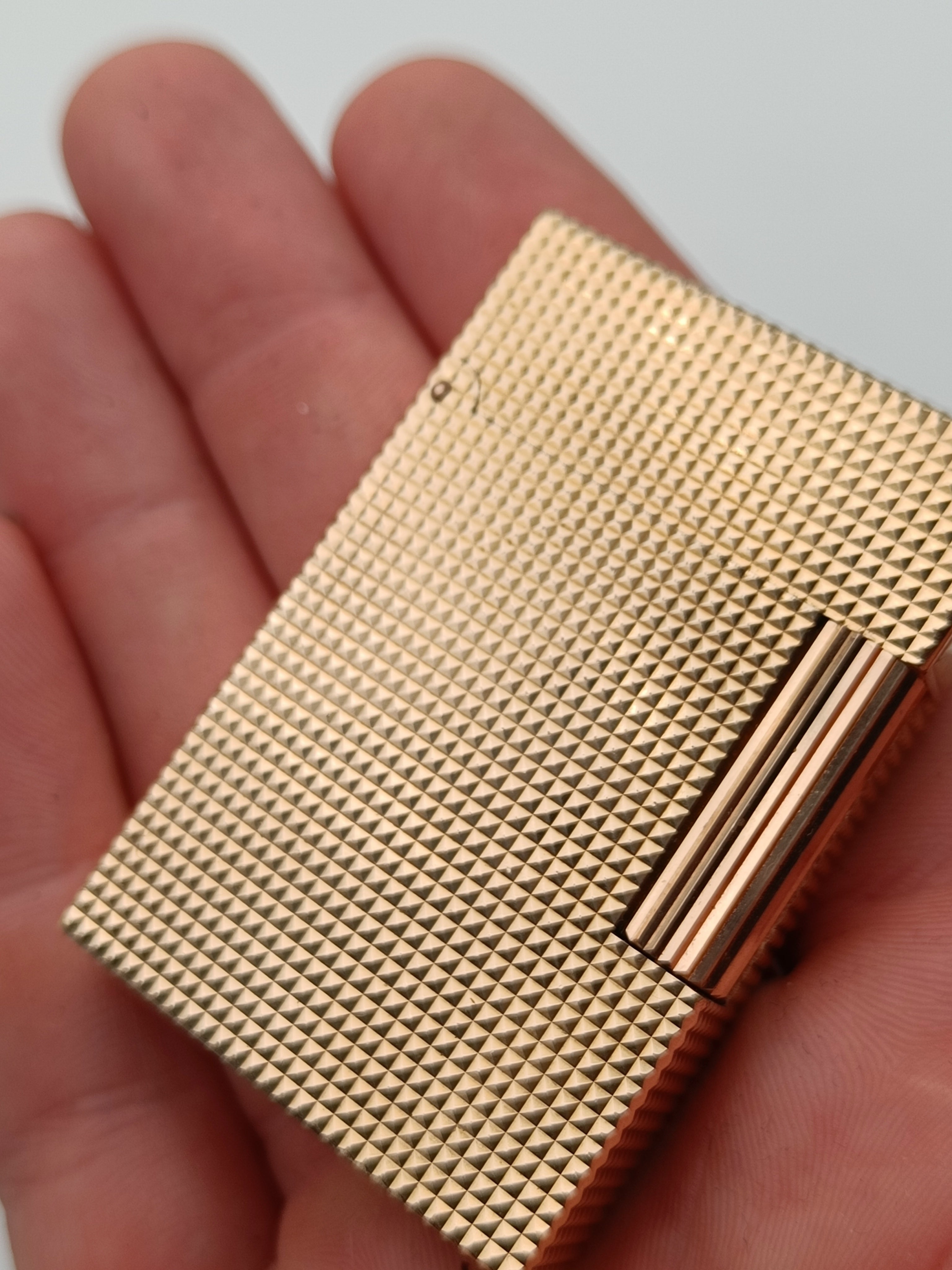 S.T. Dupont Ligne 2 Diamond Tip Gold | Avenue of Aesthetic