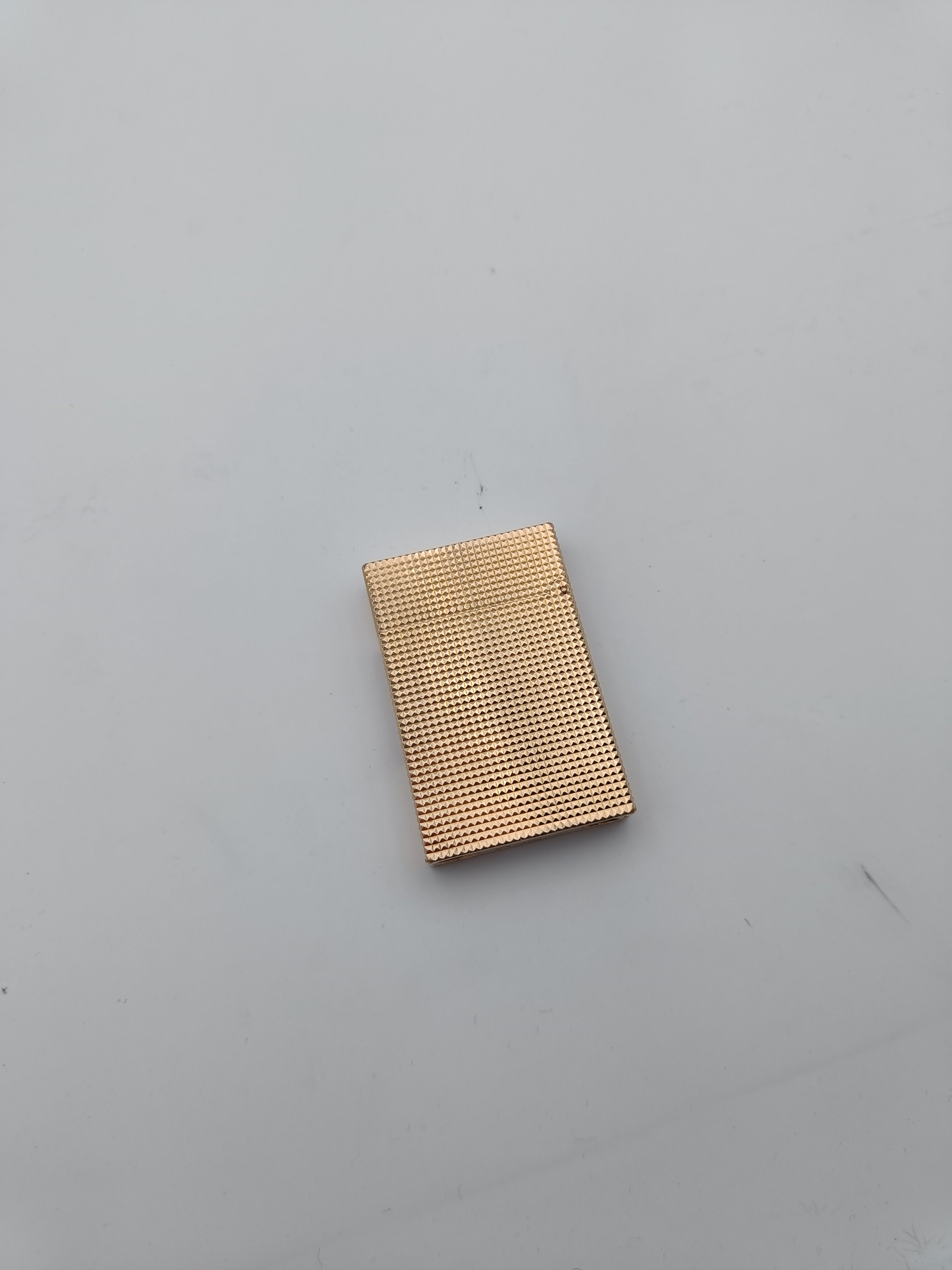 S.T. Dupont Ligne 2 Diamond Tip Gold | Avenue of Aesthetic