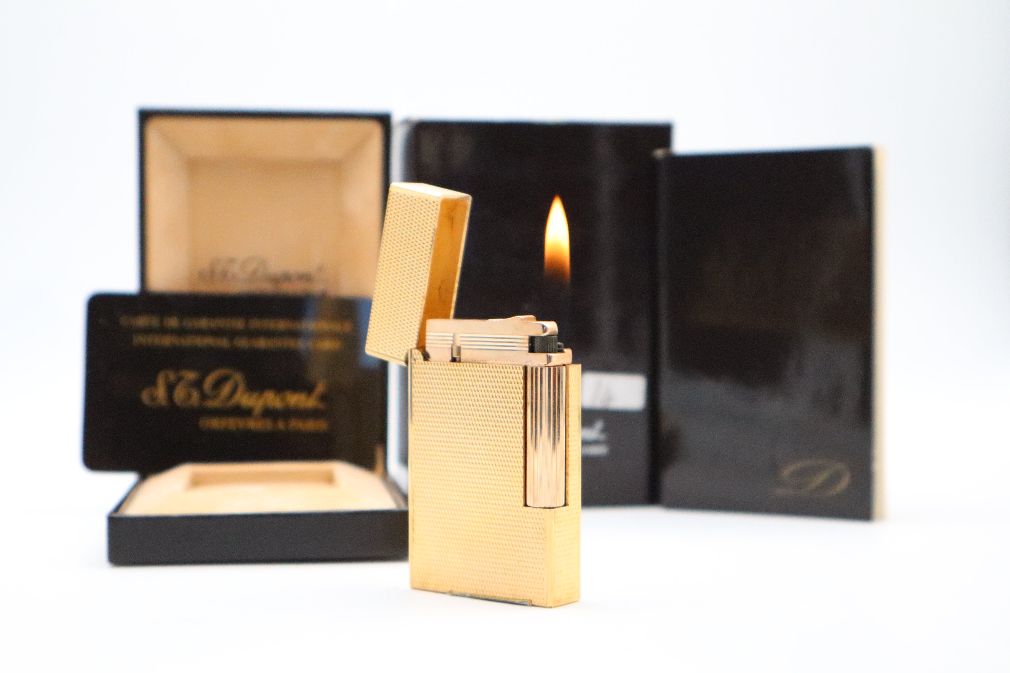 S.T. Dupont Ligne 2 Grain d'Orge NOS lighter with box