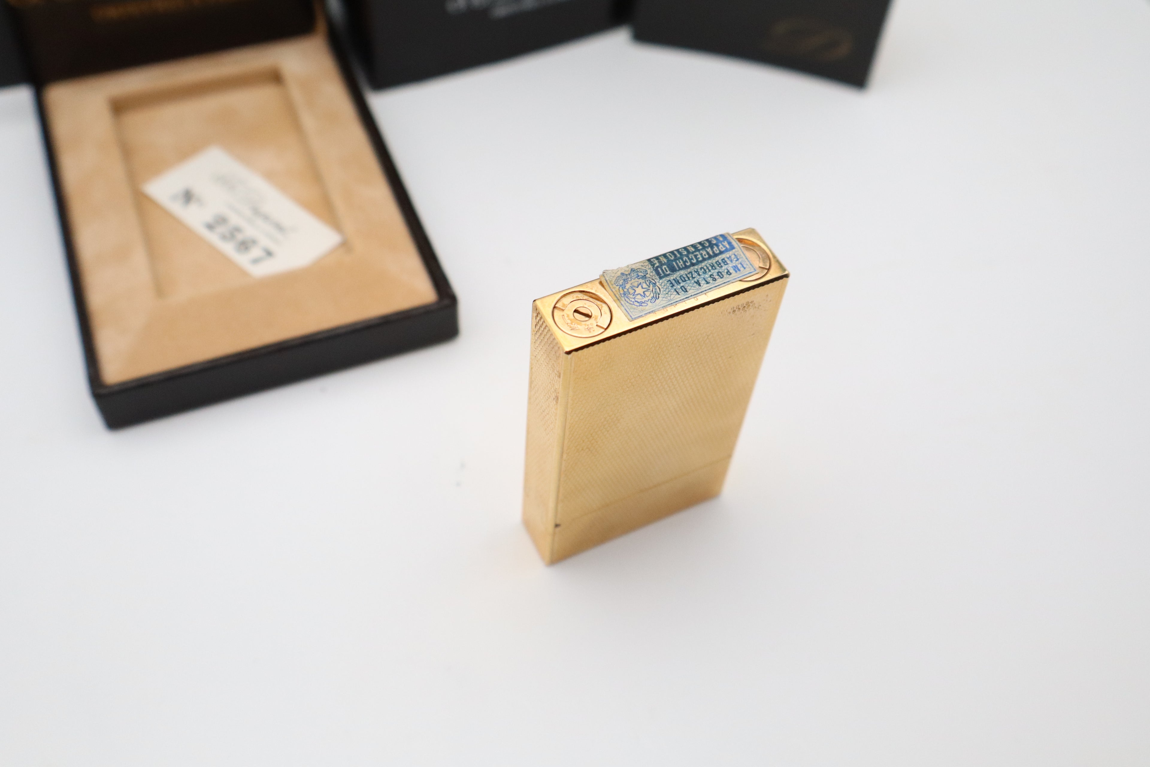 S.T. Dupont Ligne 2 Grain d'Orge NOS lighter with box