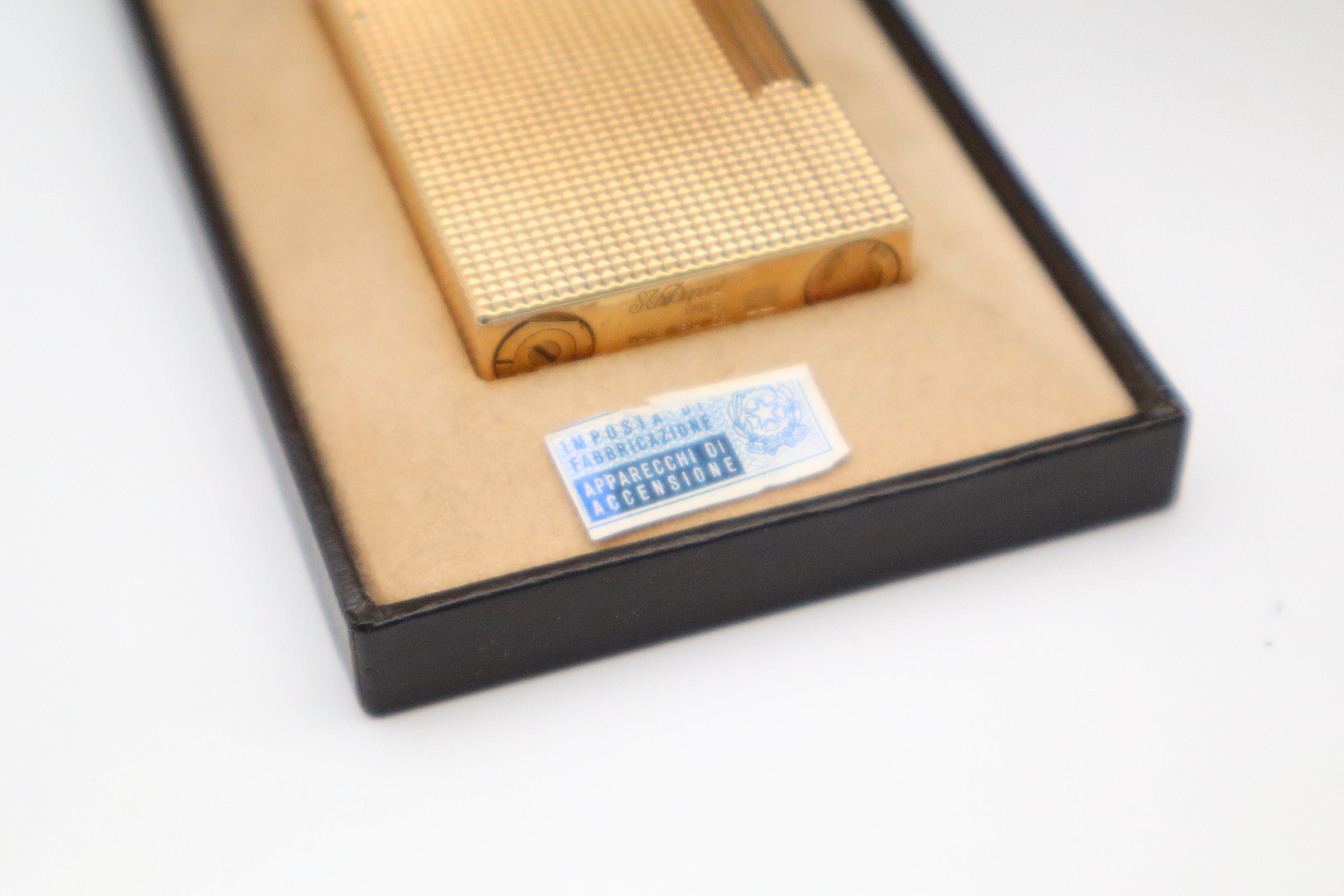 S.T. Dupont Ligne 2 NOS pointe diamond with box and papers