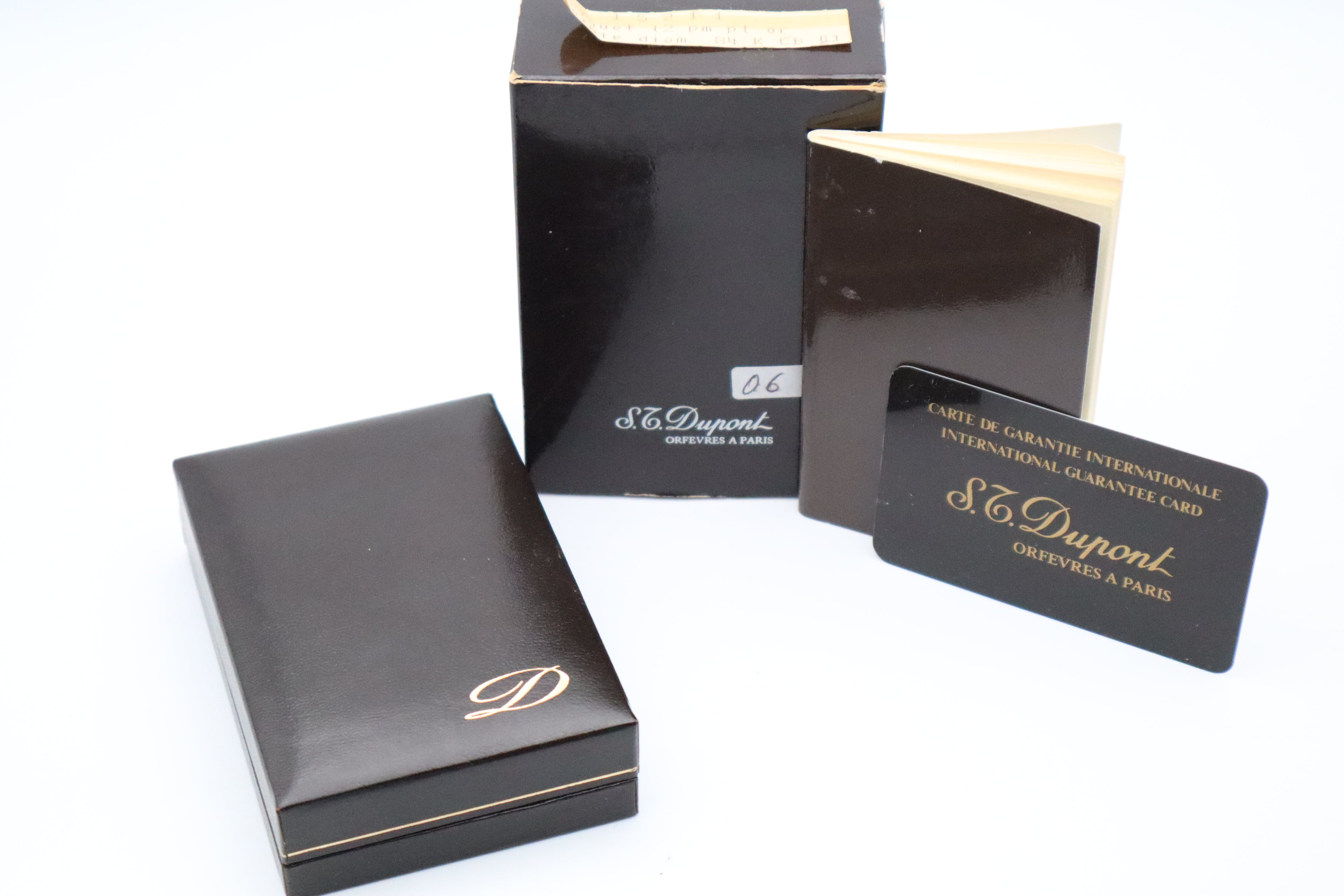 S.T. Dupont Ligne 2 NOS pointe diamond with box and papers
