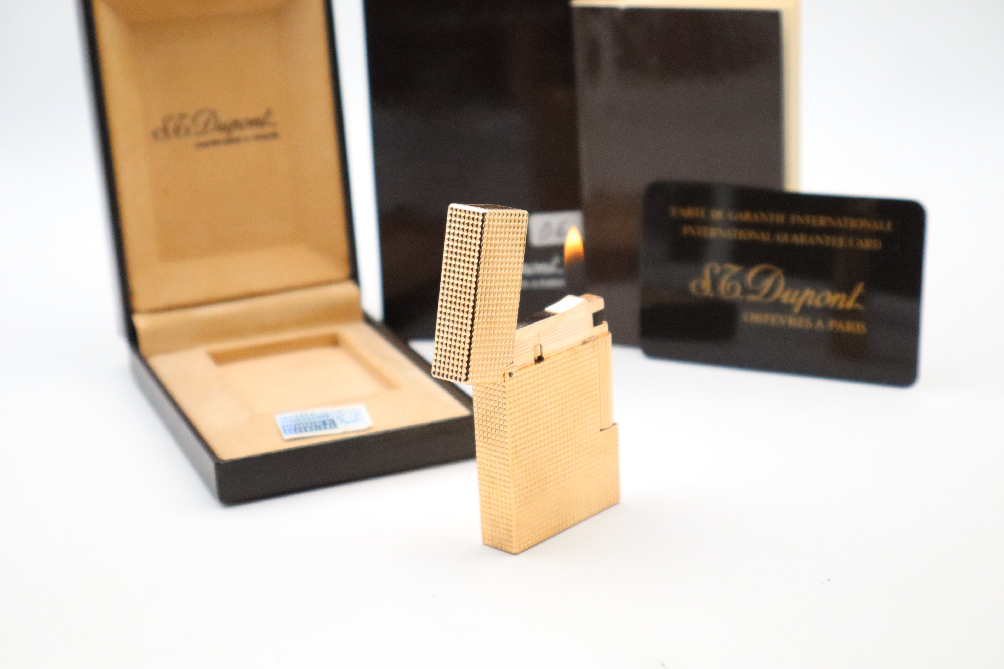 S.T. Dupont Ligne 2 NOS pointe diamond with box and papers
