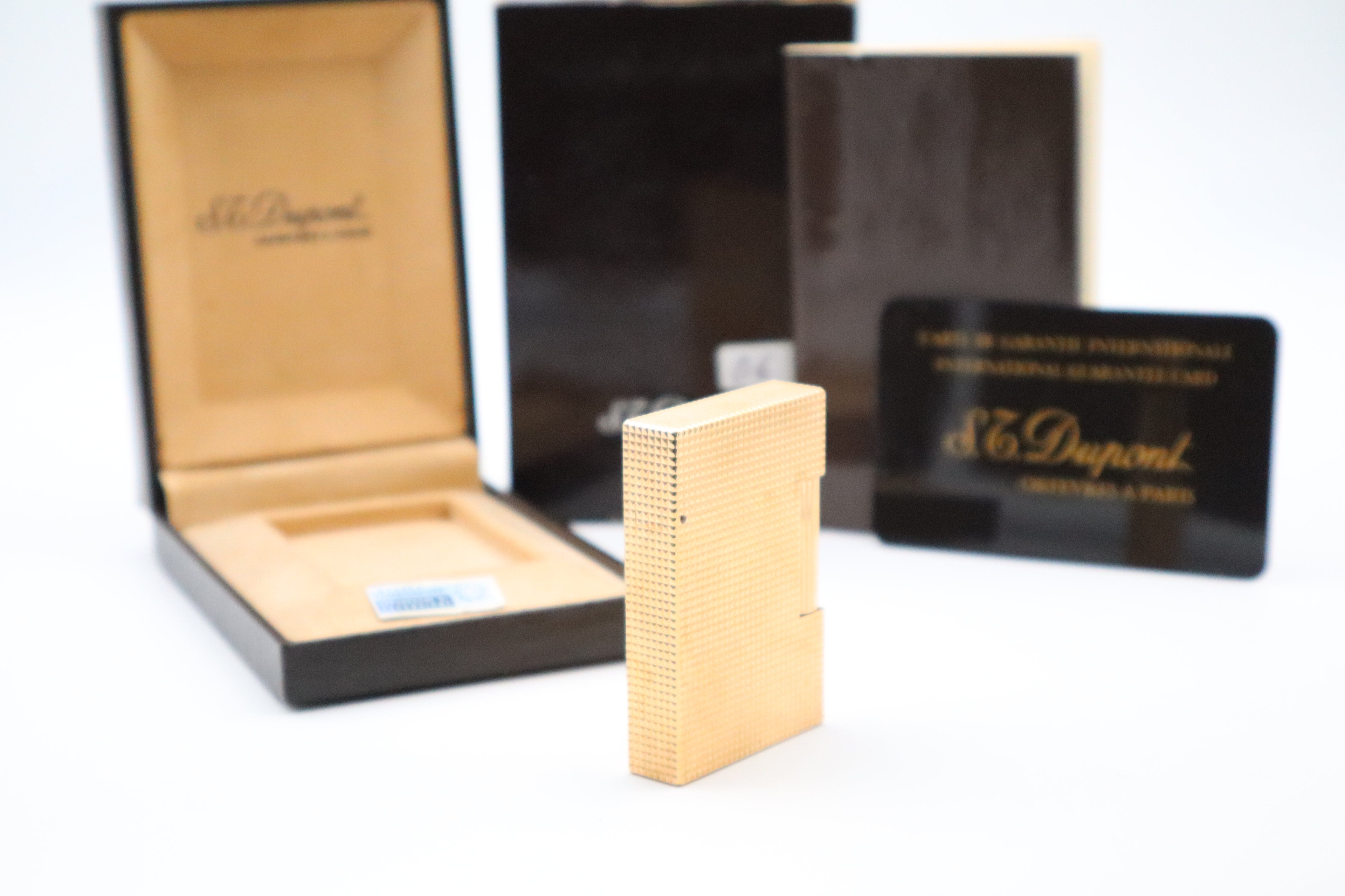 S.T. Dupont Ligne 2 NOS pointe diamond with box and papers