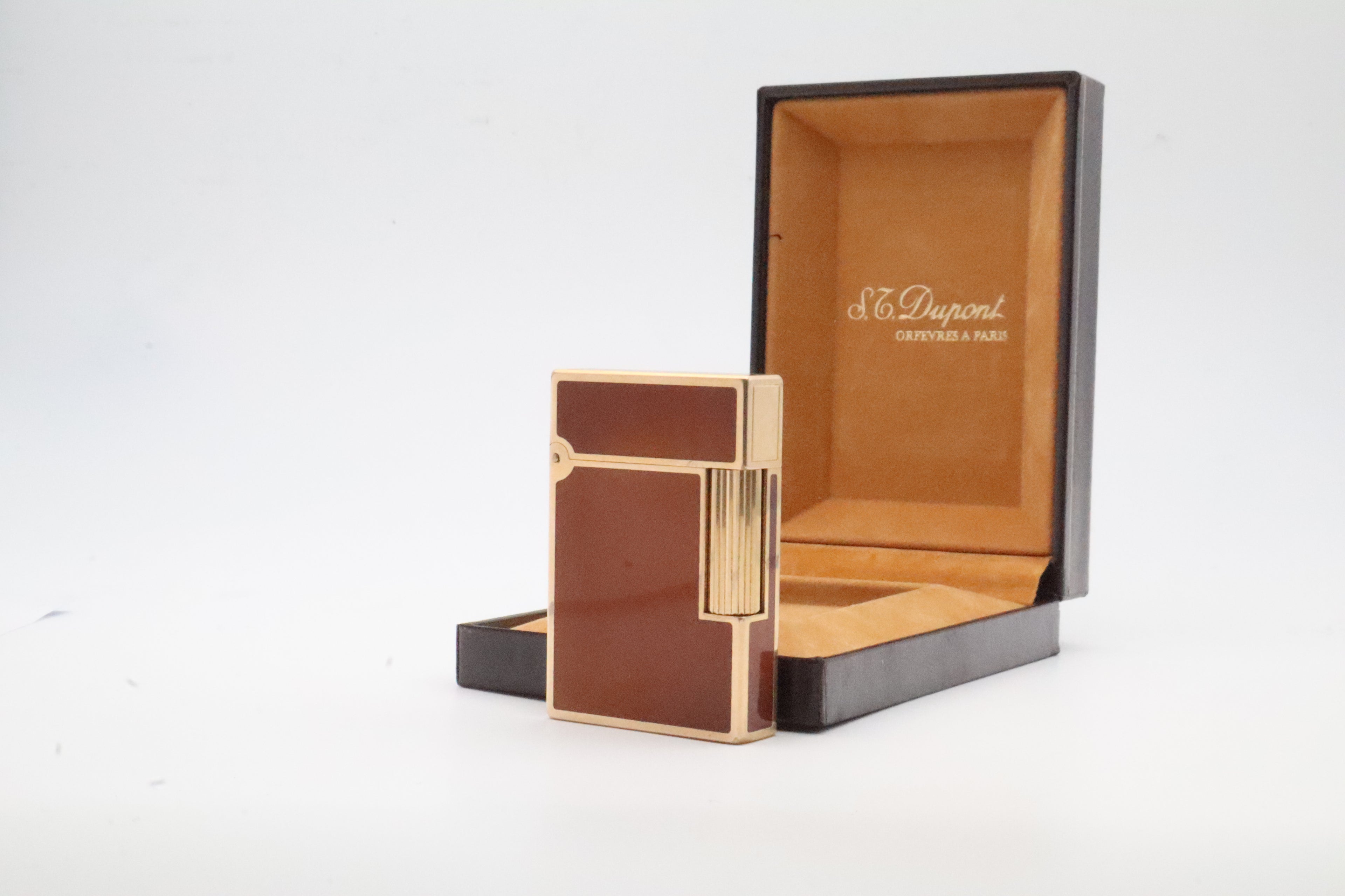 S.T. Dupont Ligne 2 Dual Flame Brown Laque de Chine with box