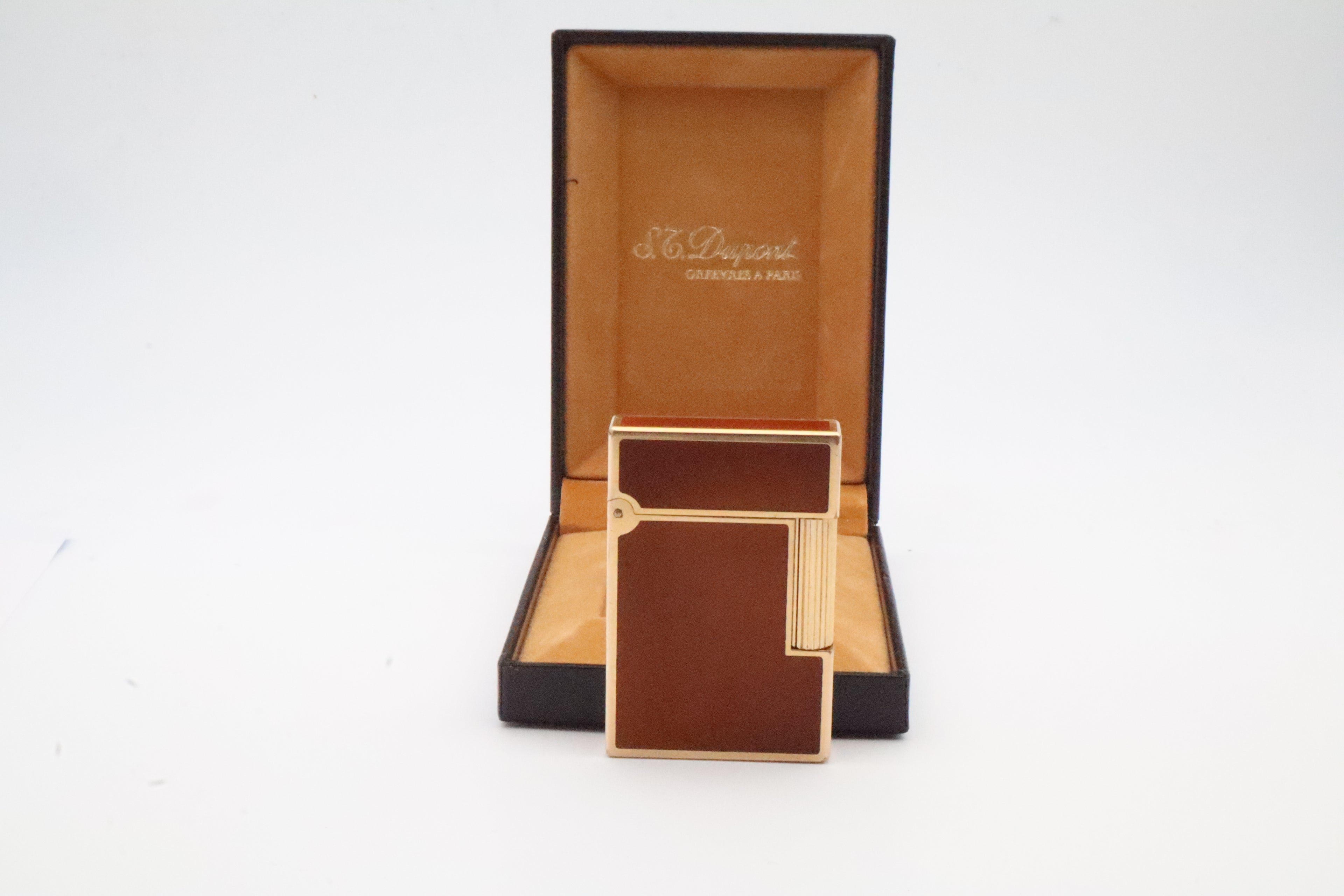 S.T. Dupont Ligne 2 Dual Flame Brown Laque de Chine with box