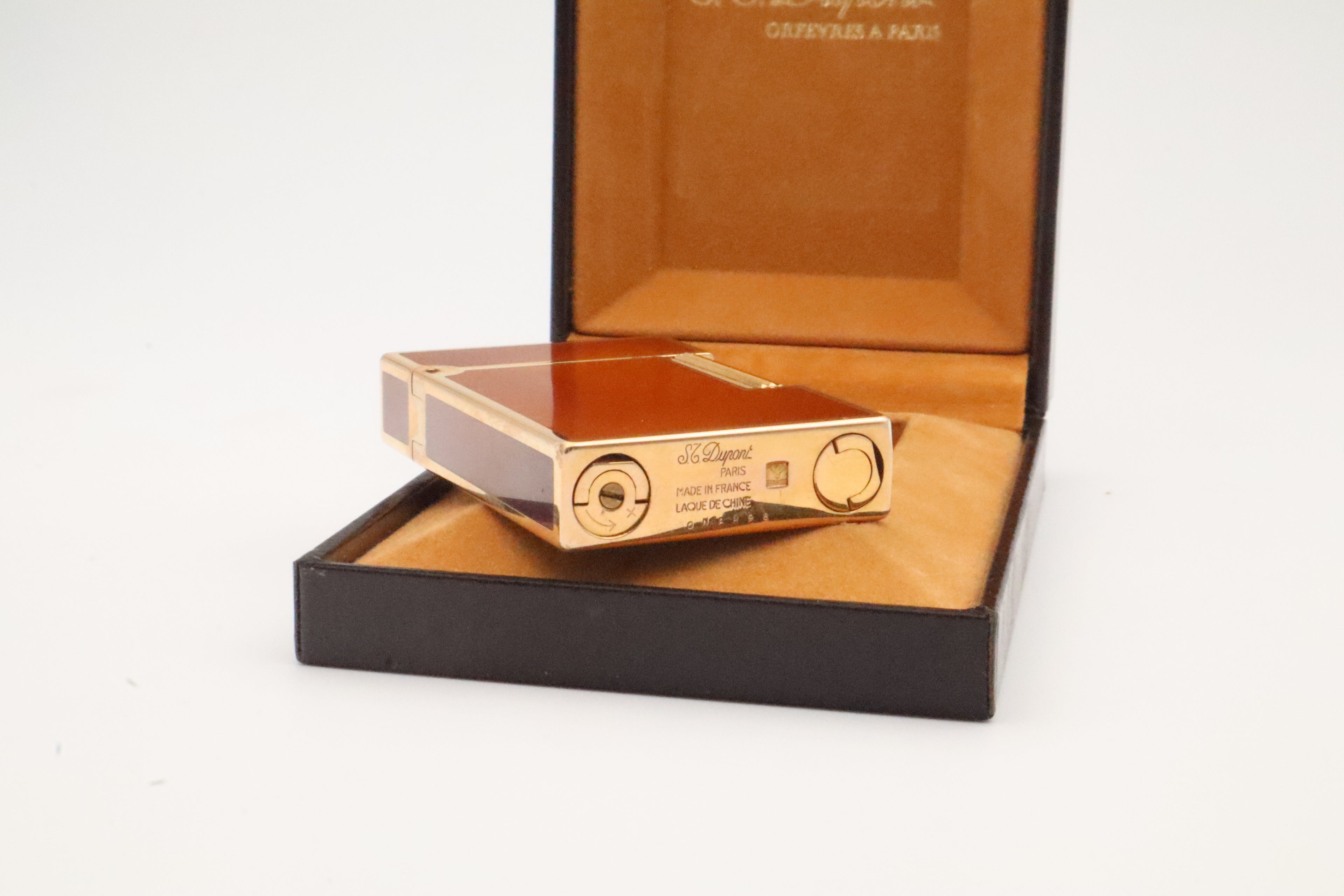 S.T. Dupont Ligne 2 Dual Flame Brown Laque de Chine with box