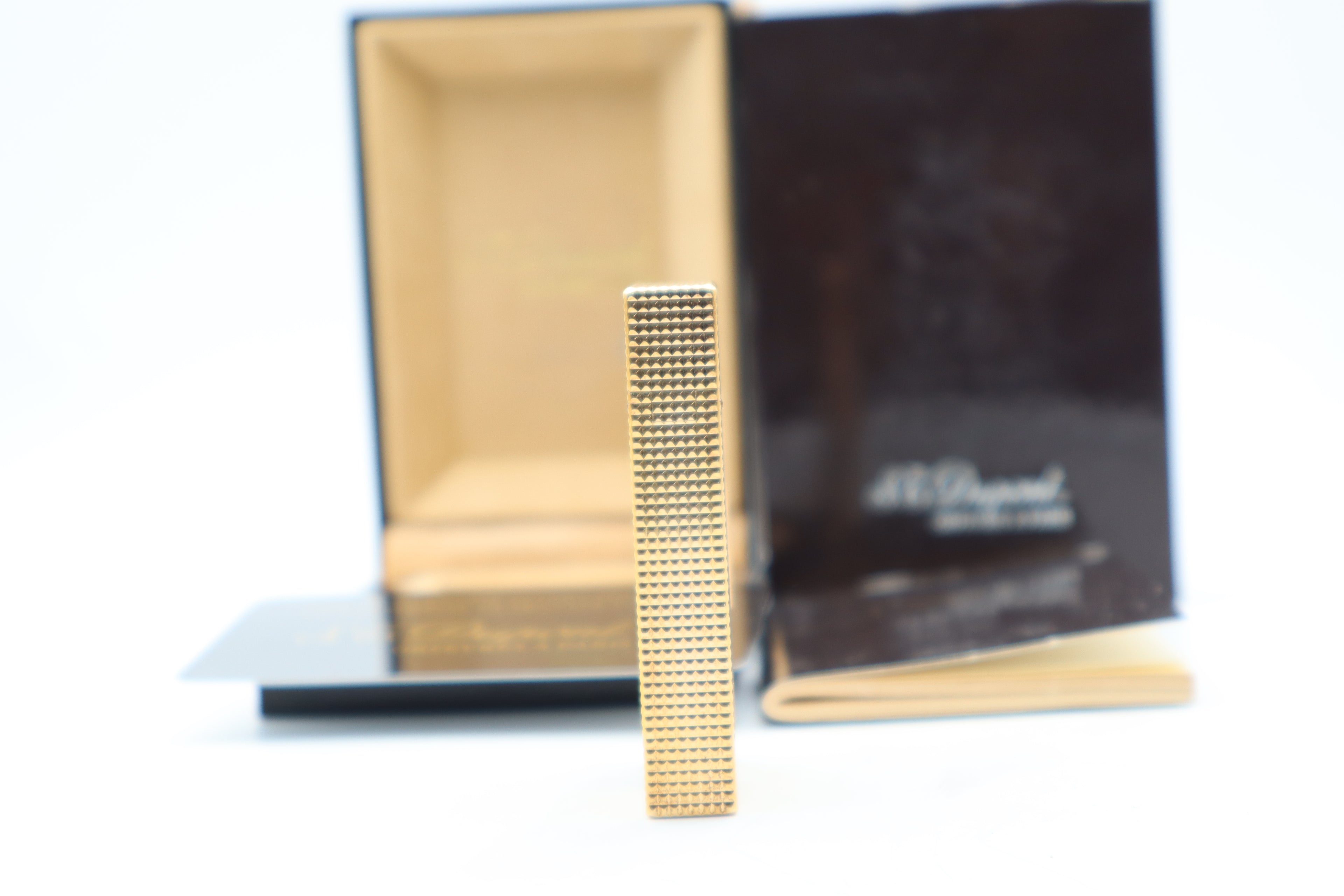 S.T. Dupont Ligne 2 Diamond Tip NOS lighter