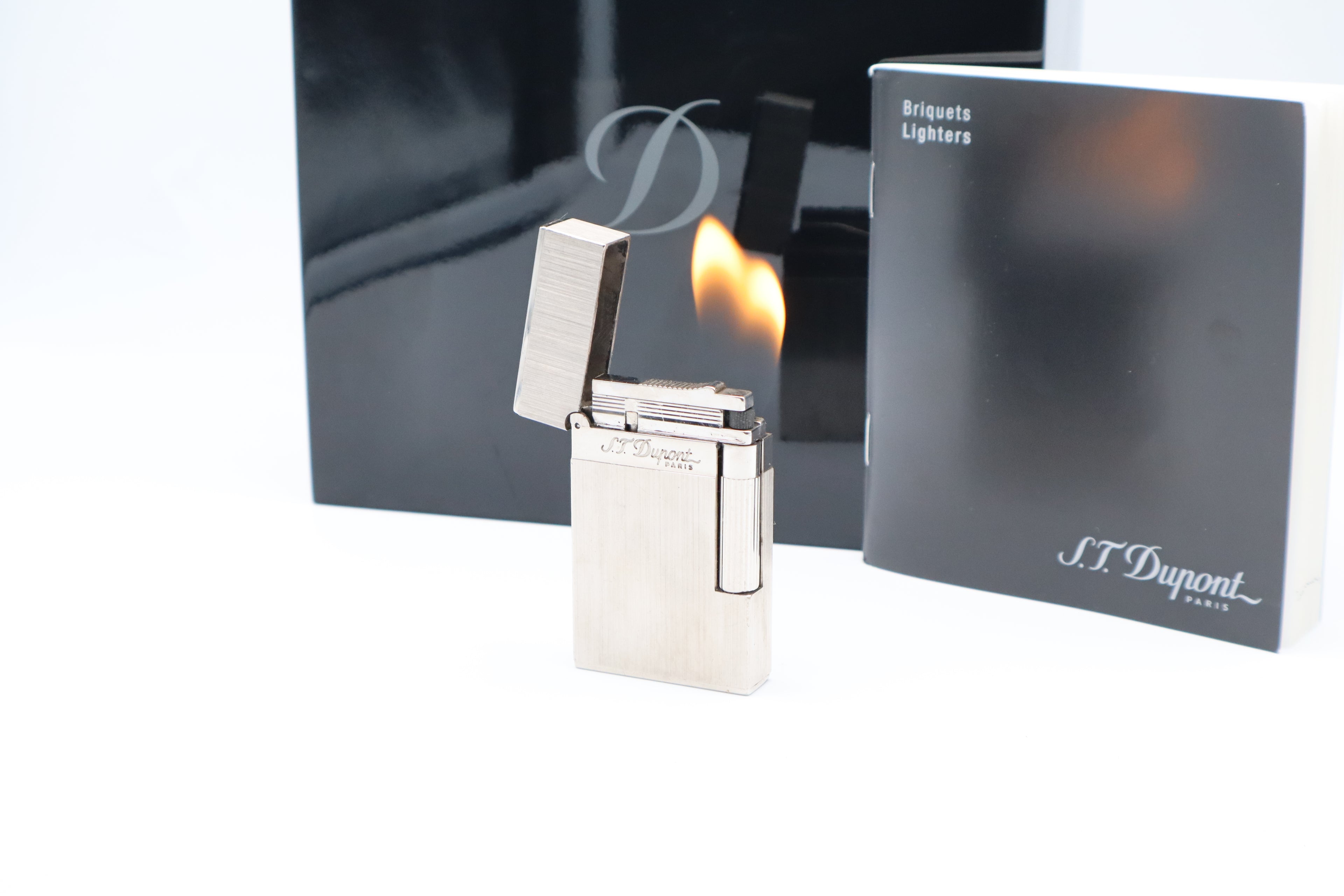 S.T. Dupont Ligne 2 Dual Flame silver lighter