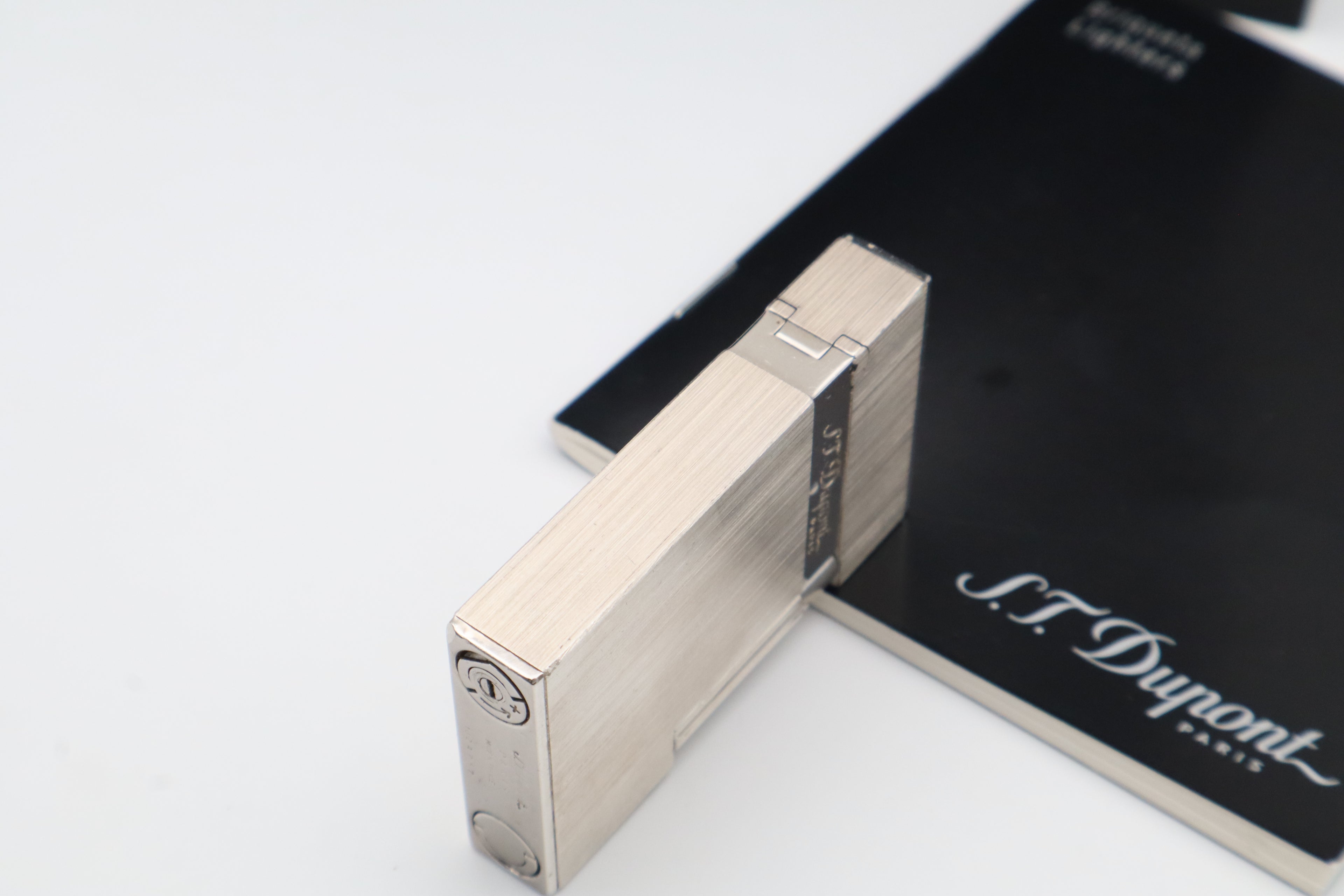S.T. Dupont Ligne 2 Dual Flame silver lighter