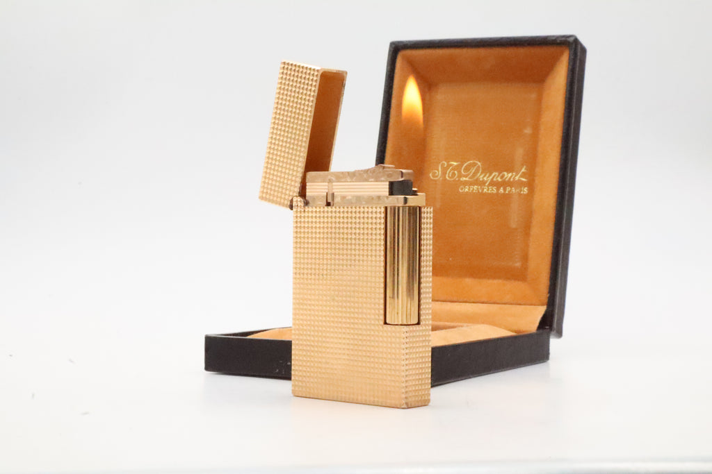 S.T. Dupont Ligne 2 Diamond Tip lighter