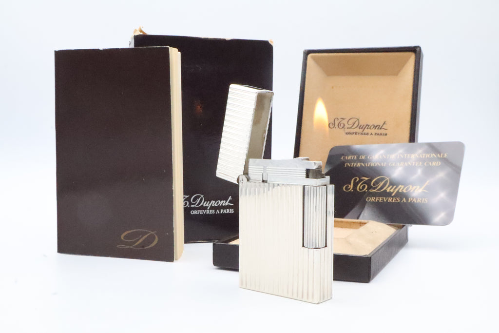 S.T. Dupont Ligne 2 Silver vertical stripes NOS lighter