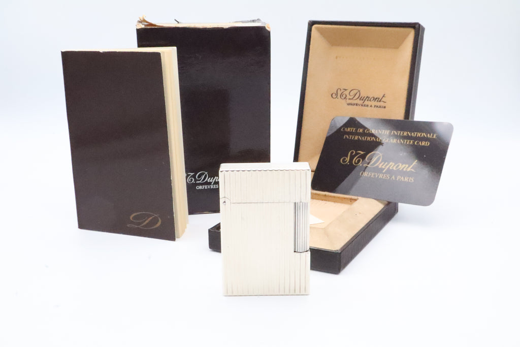 S.T. Dupont Ligne 2 Silver vertical stripes NOS lighter