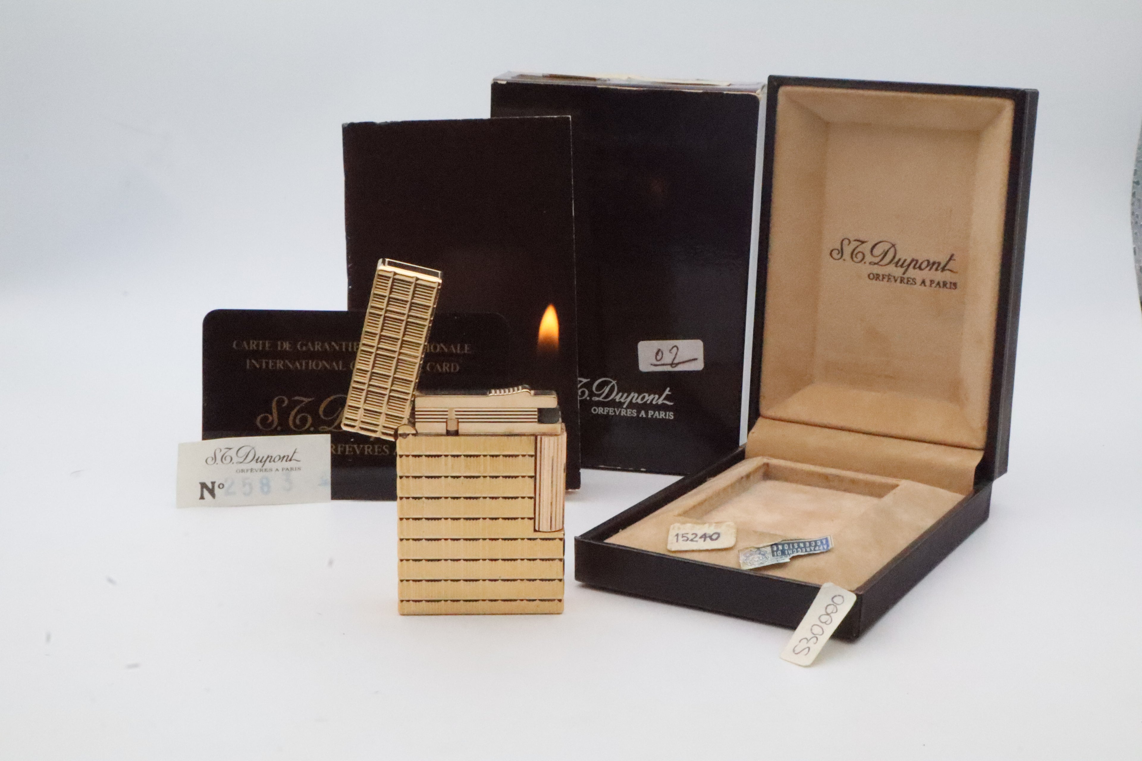 S.T. Dupont Ligne 2 gold Prince of Wales NOS lighter