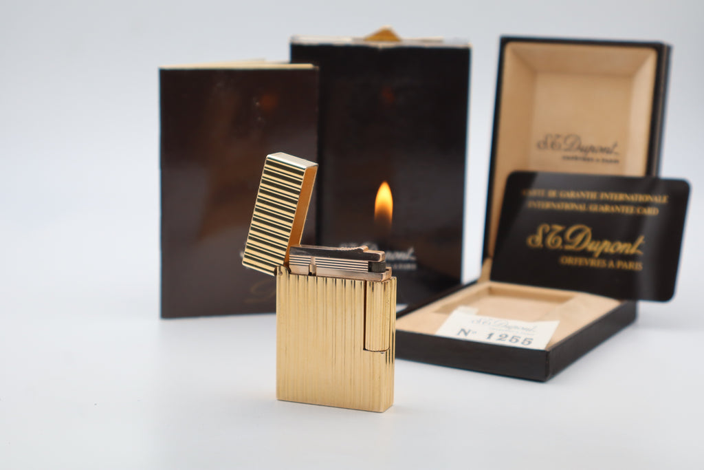 S.T. Dupont Ligne 2 gold vertical stripes NEW OLD STOCK lighter small model