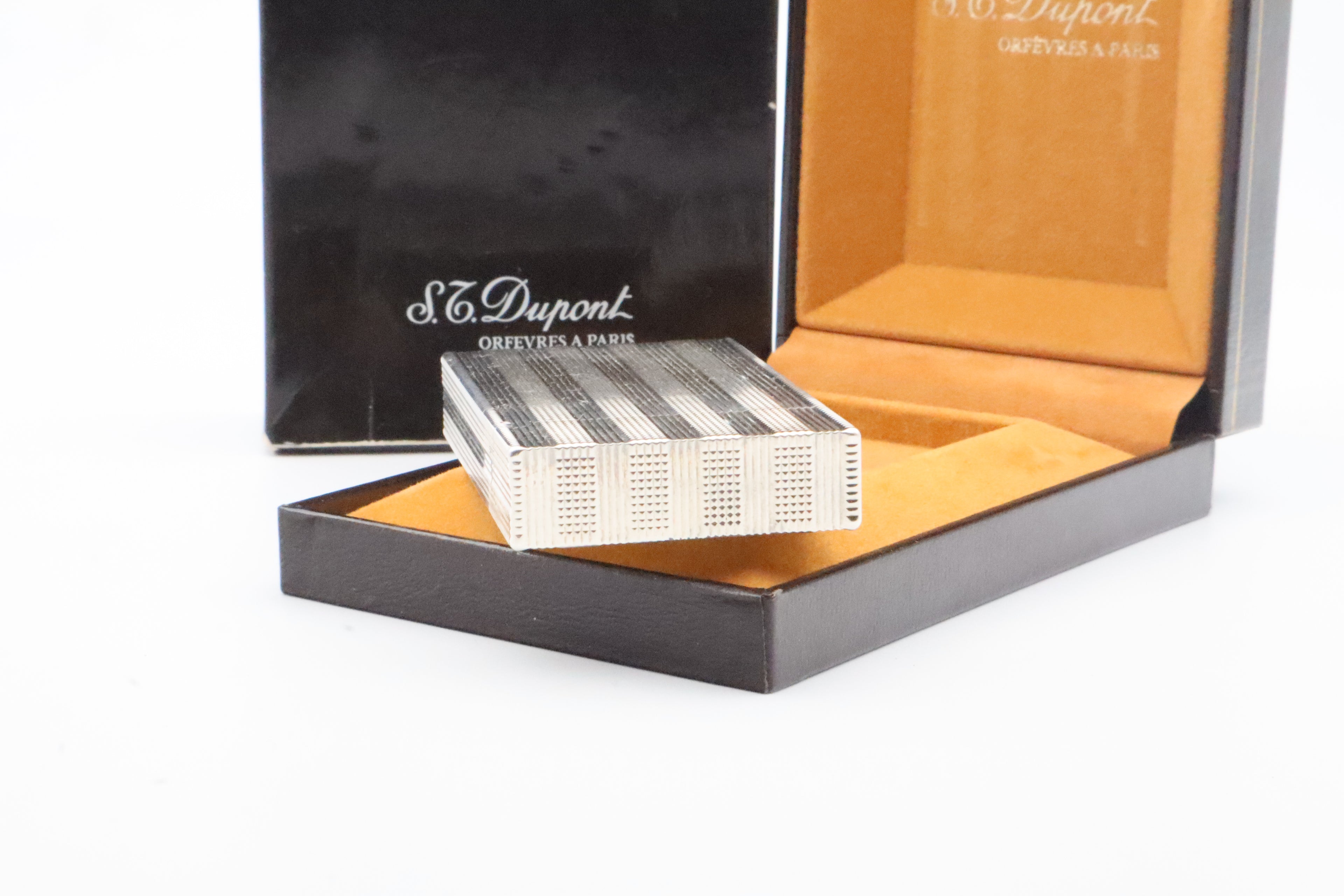 S.T. Dupont Ligne 2 silver vertical stripes lighter in new old stock condition