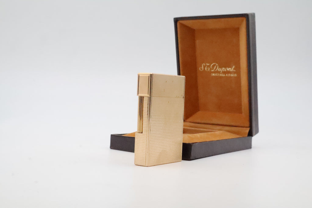 S.T. Dupont Ligne 2 Petit Modele small gold lighter with barleycorn pattern and original box