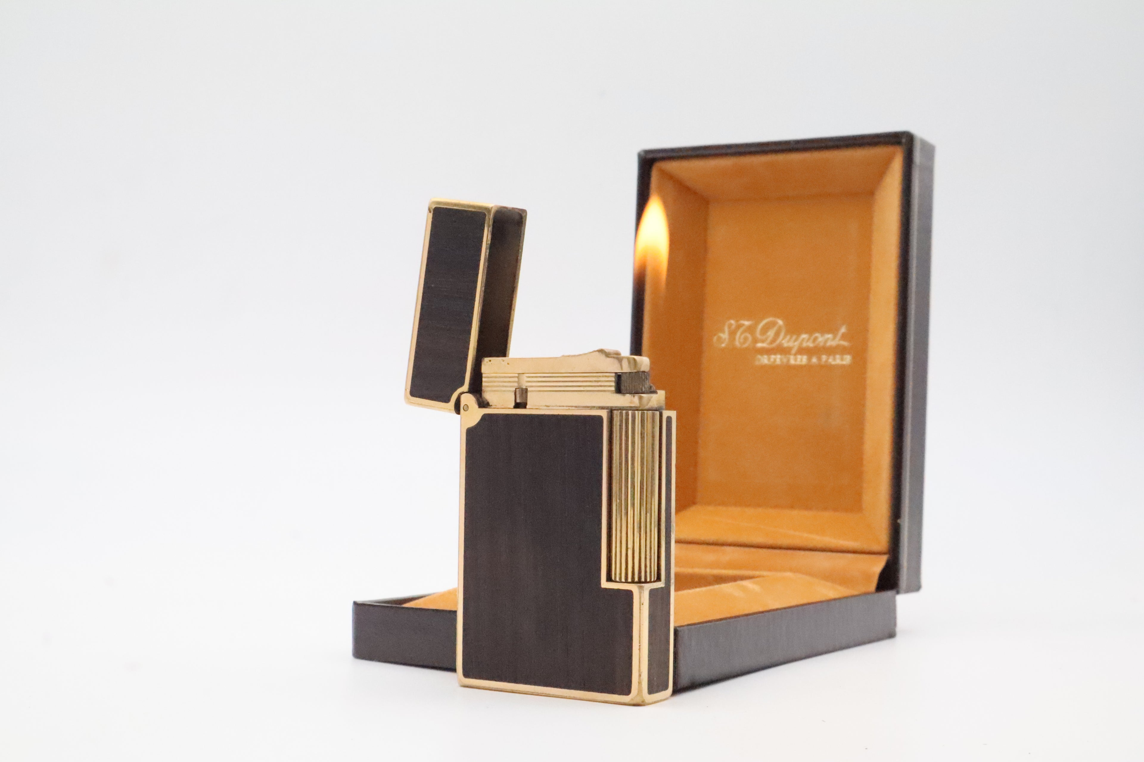S.T. Dupont Ligne 2 Grand Modele lighter with real wood inlay and gold trim, with original box