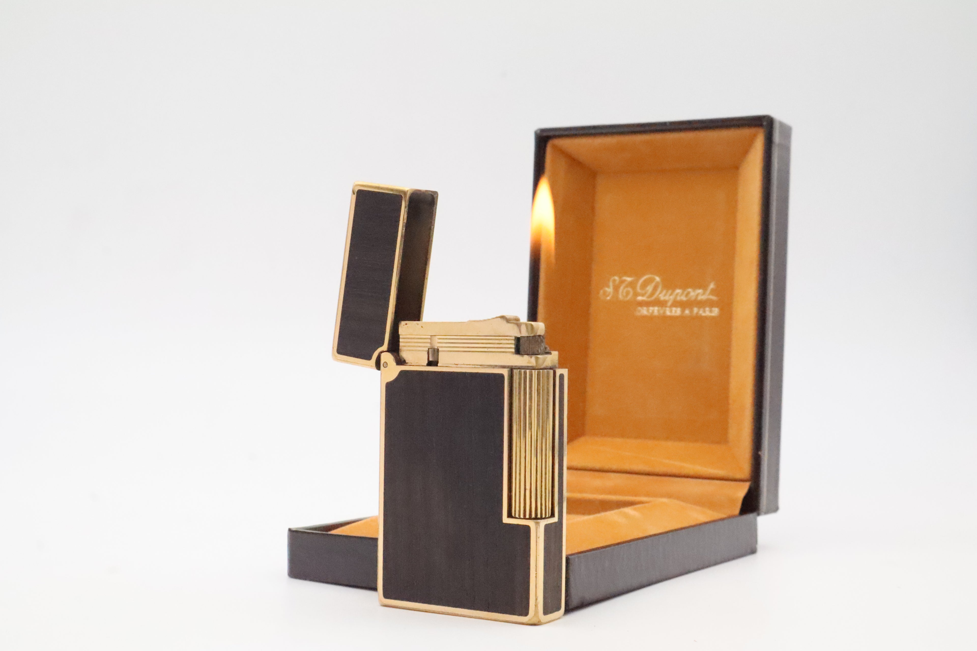 S.T. Dupont Ligne 2 Grand Modele lighter with real wood inlay and gold trim, with original box