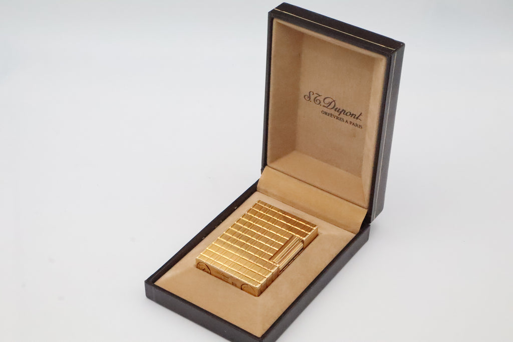 S.T. Dupont Ligne 2 Petit Modele gold Prince of Wales lighter, reference 15240, with original box