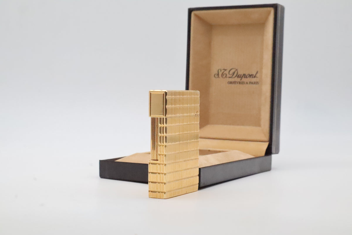 S.T. Dupont Ligne 2 Petit Modele gold Prince of Wales lighter, reference 15240, with original box