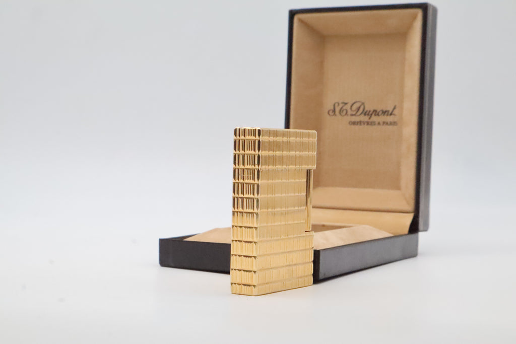 S.T. Dupont Ligne 2 Petit Modele gold Prince of Wales lighter, reference 15240, with original box