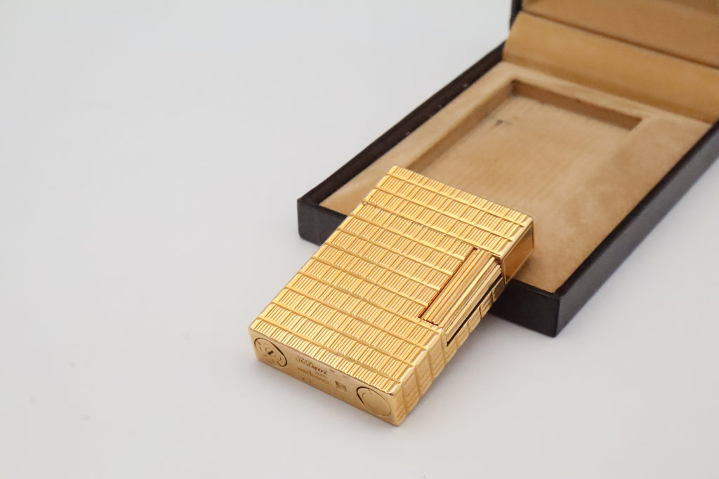 S.T. Dupont Ligne 2 Petit Modele gold Prince of Wales lighter, reference 15240, with original box