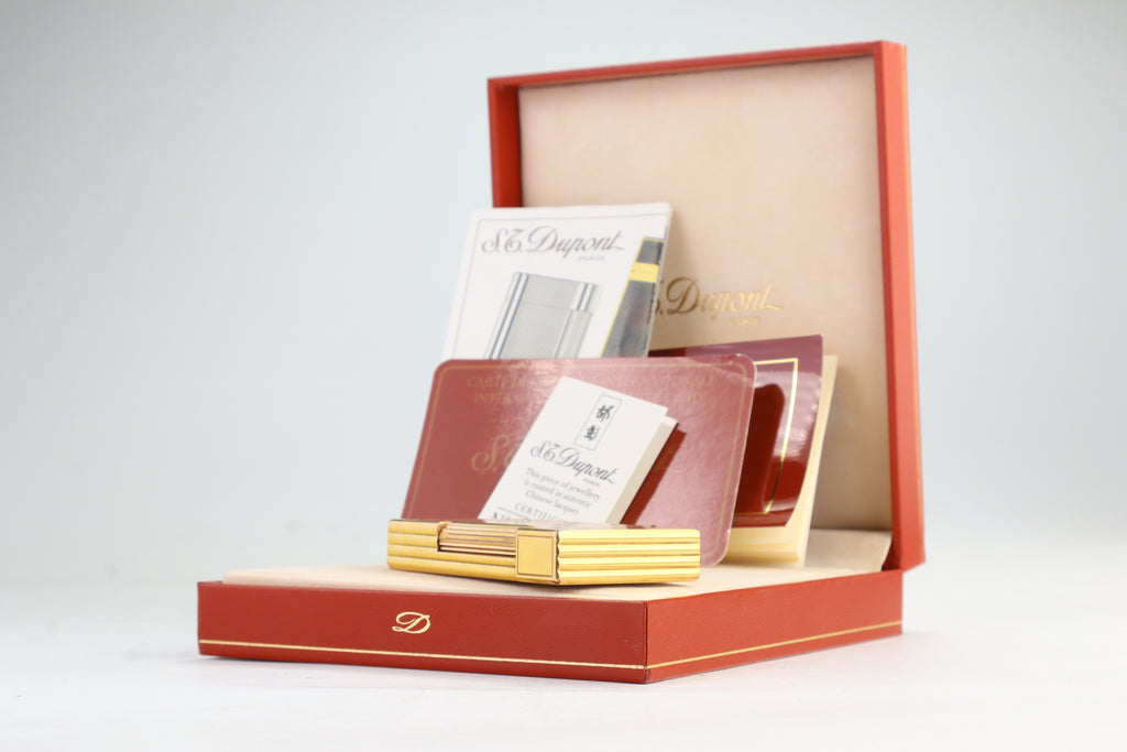 S.T. Dupont Ligne 2 large rouge Cloisonne Laque de Chine lighter with box