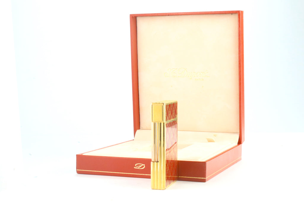 S.T. Dupont Ligne 2 Grand Modele lighter in red laque de chine with a gold cloisonne lattice, in its original red box