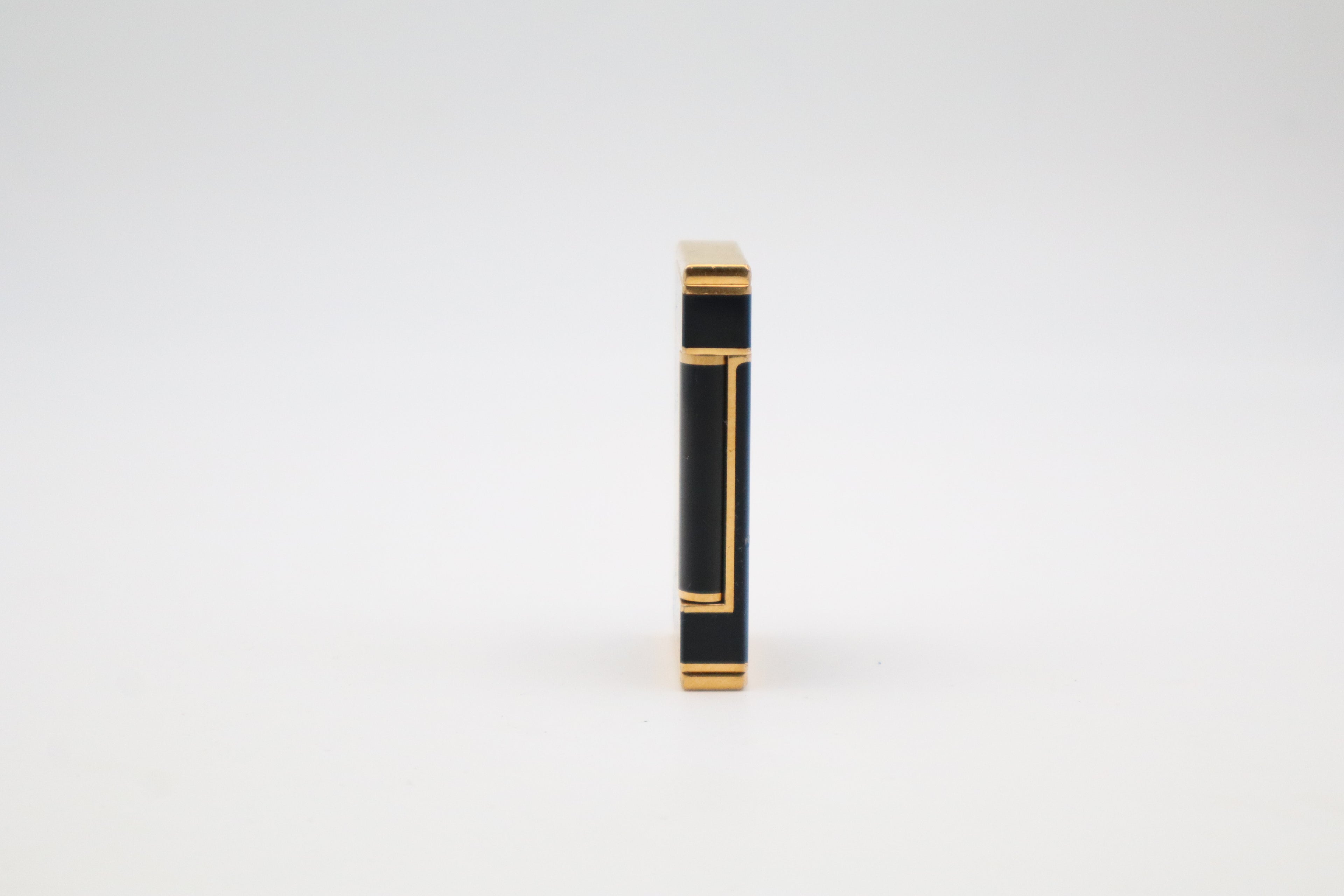 S.T. Dupont Ligne D Normandy black laquer lighter